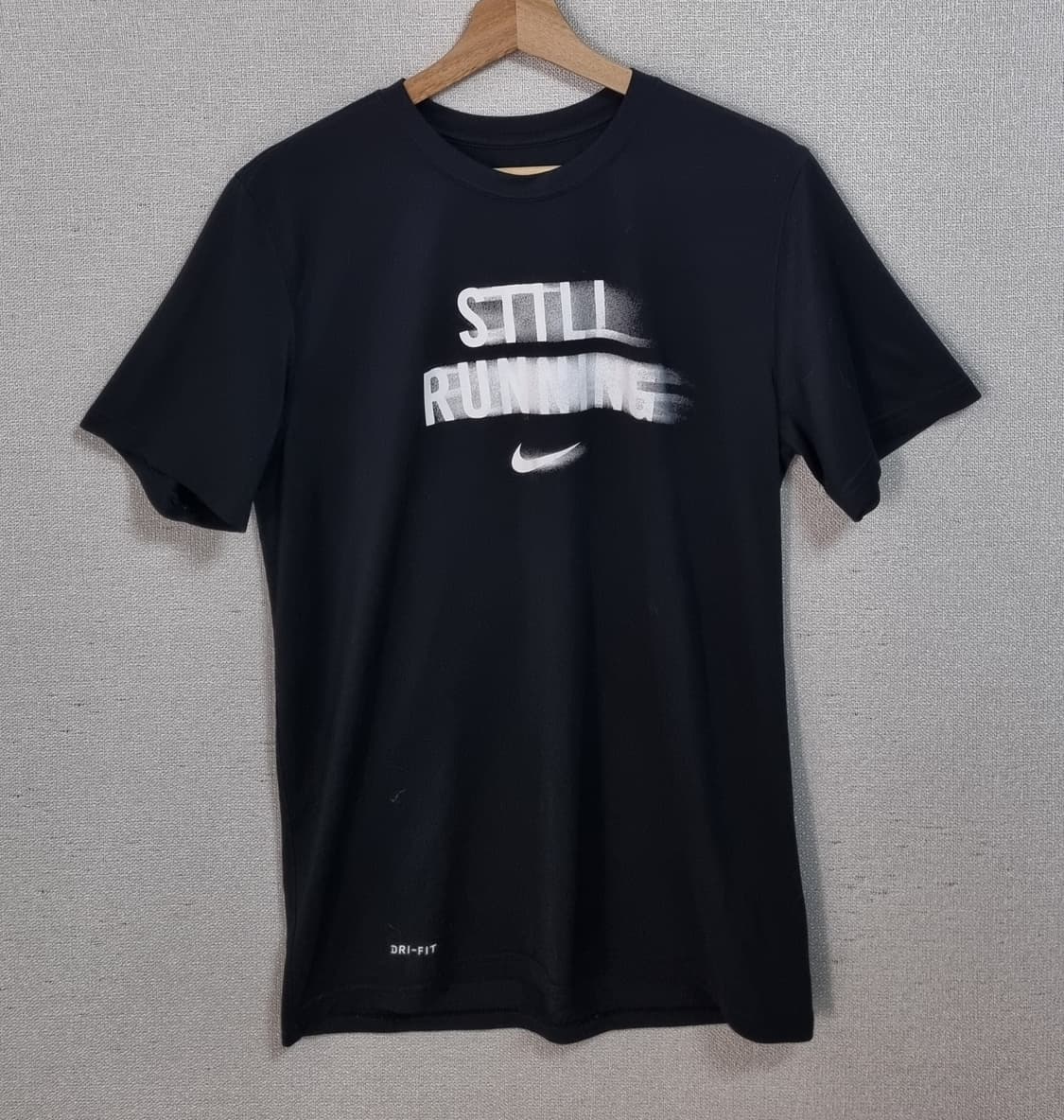 L ) 나이키 드라이핏 블랙 반팔티 상품이미지1