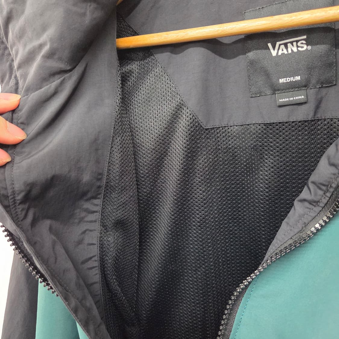 반스 Off The Wall 바람막이 그린/블랙 남m 상품이미지6