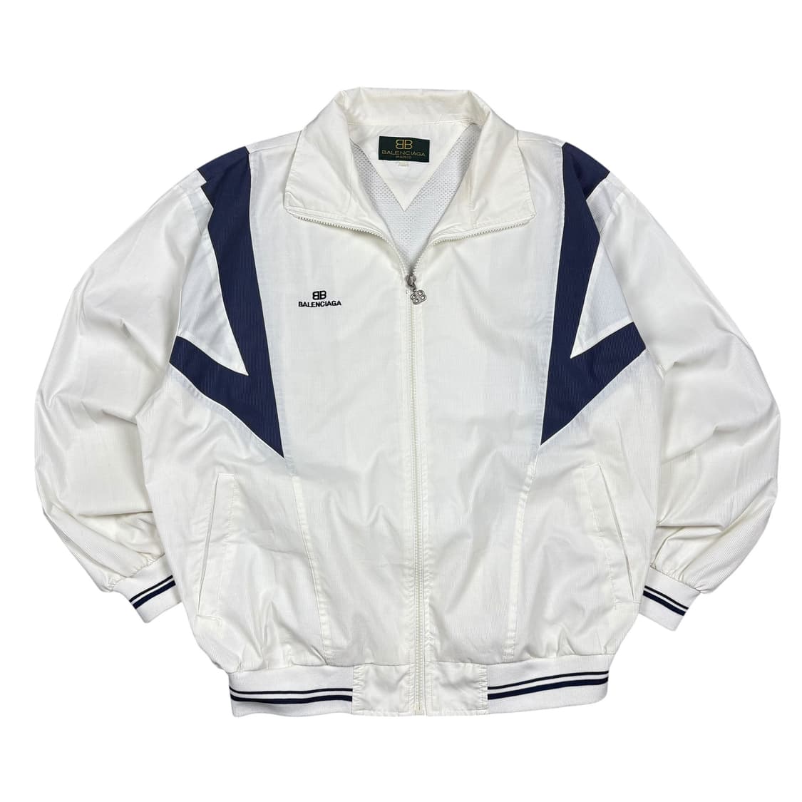 발렌시아가 화이트컬러 라이센스 바람막이 상품이미지1