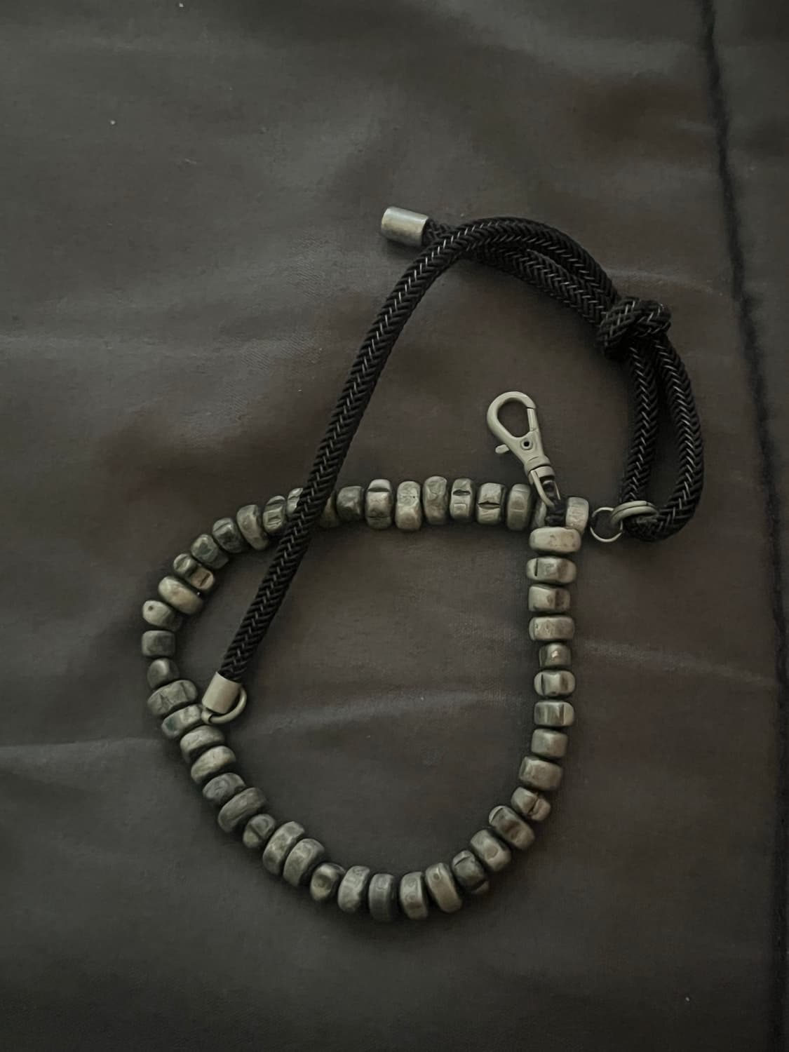 해칭룸 스톤볼 목걸이 상품이미지1