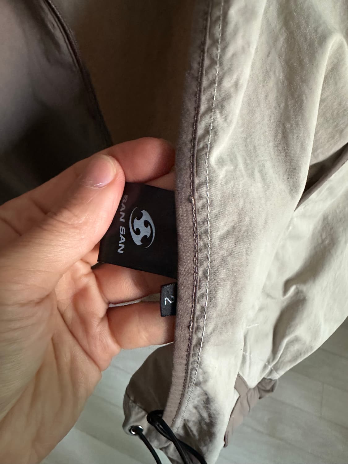 산산기어 22fw 알파 자켓 브라운 상품이미지5