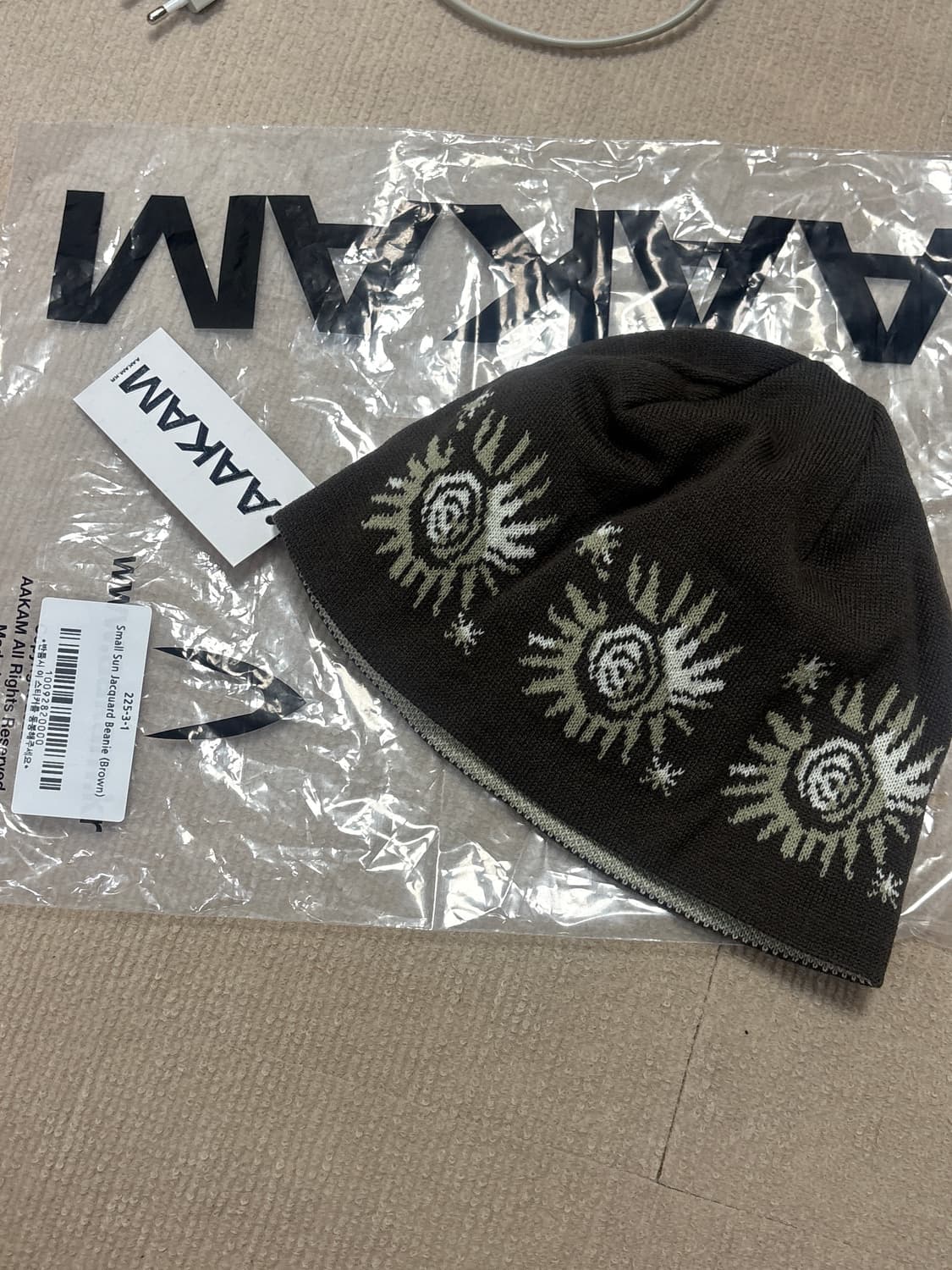 아캄 자카드 비니 새상품 상품이미지2