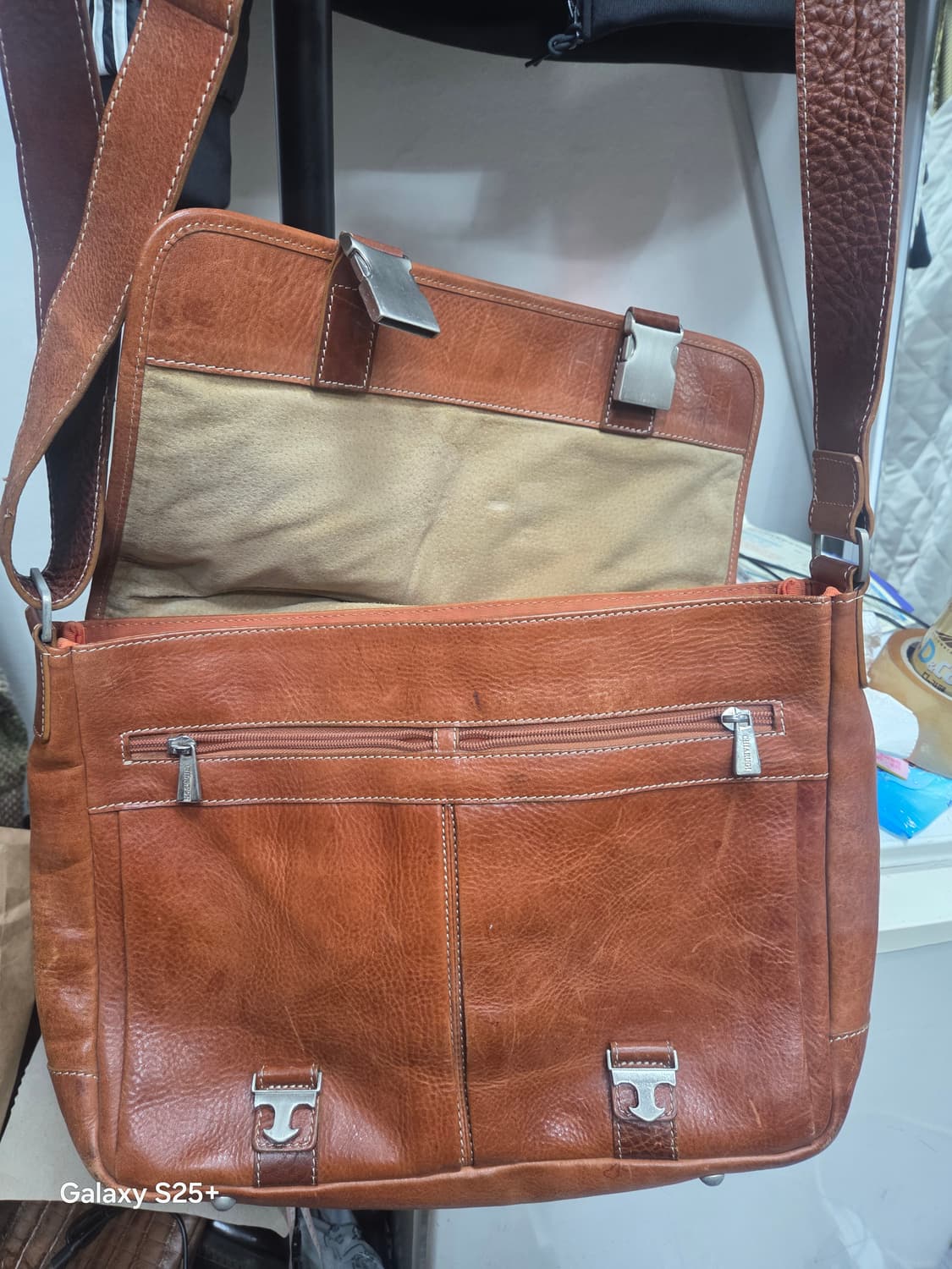 키아루치   브라운   가죽백 상품이미지3