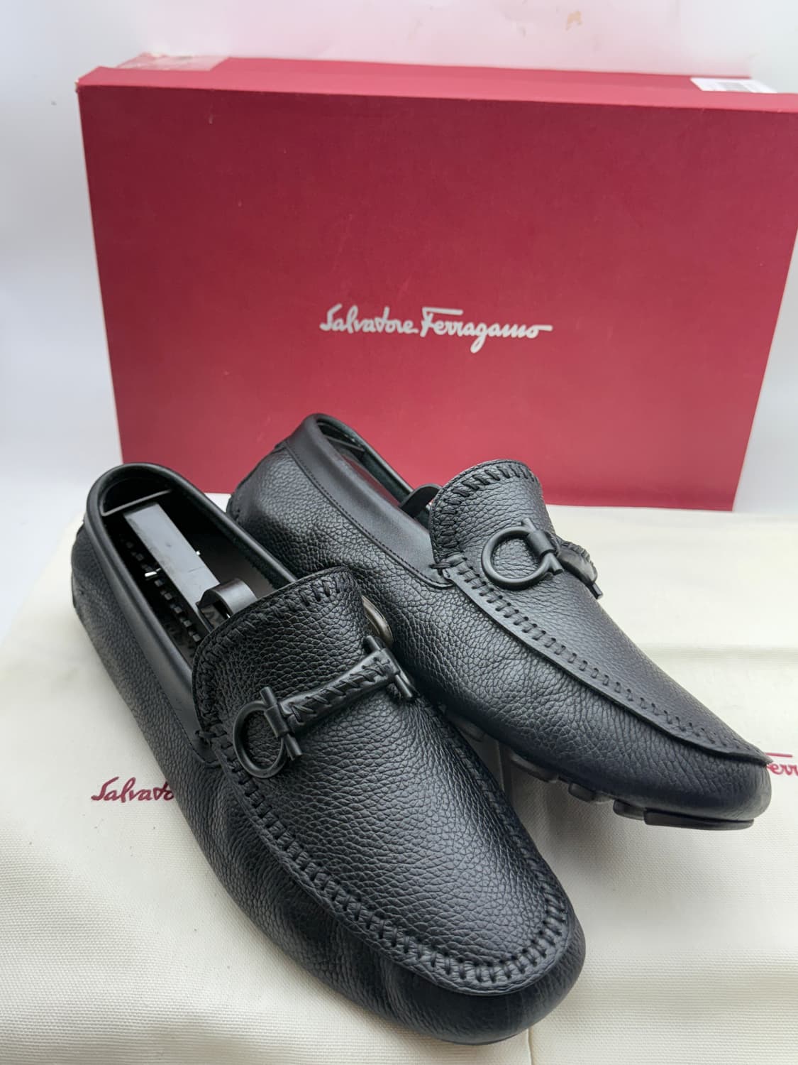 정품)페라가모255 상품이미지4