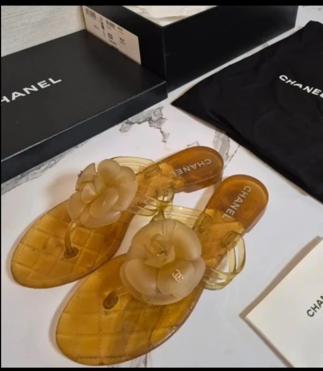 !!!!구할수없는 귀한 샤넬 신발 구매하면 개이득!!더스트및풀박스구성 상품이미지3