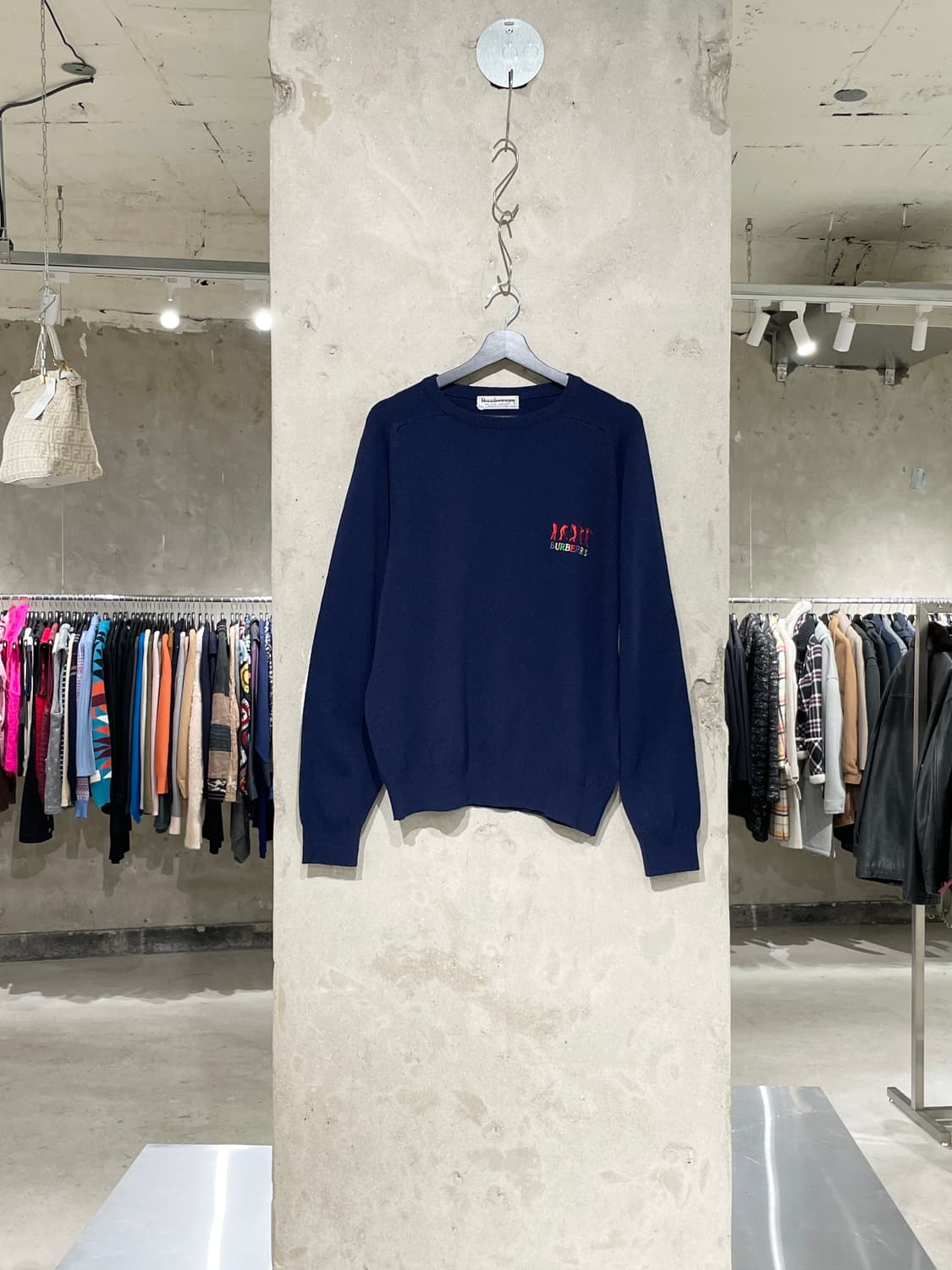 버버리 90’s 네이비 골프 아이콘 크루넥 울 니트 상품이미지1