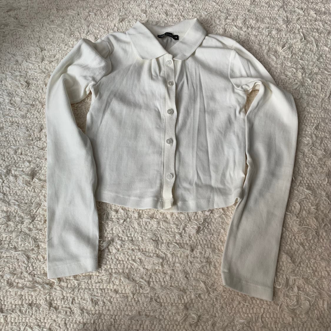 Zara 화이트 골지 카라 크롭 가디건 상품이미지1
