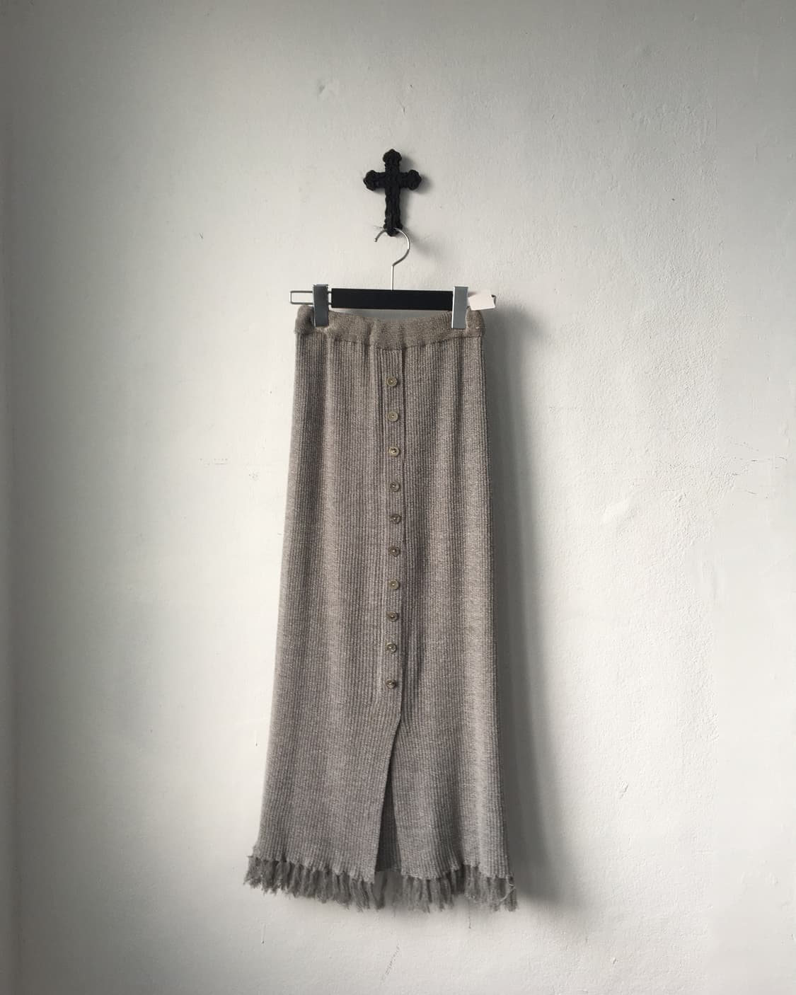 fringe point rivbed button up skirt 상품이미지1
