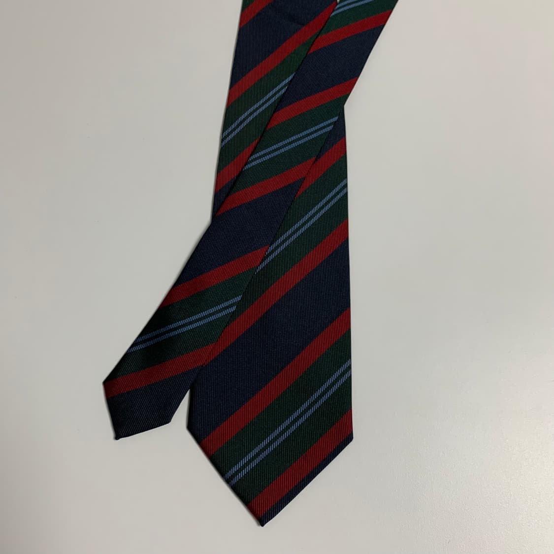 구찌(GUCCI) 레지멘탈 클래식넥타이 명품 100실크 8cm A+등급 상품이미지3