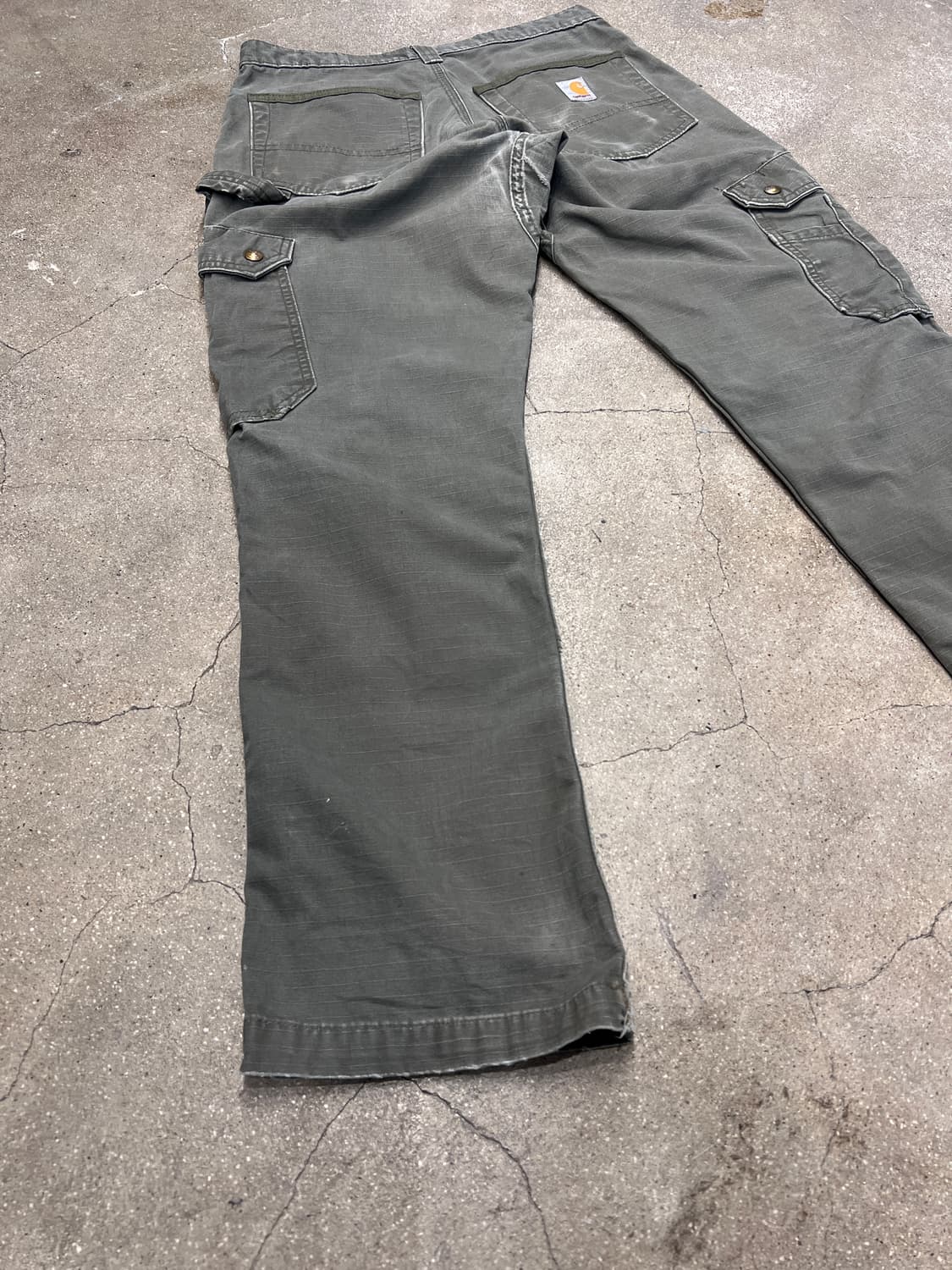 칼하트 더블니 카고 팬츠 립스탁 모스그린 상품이미지7