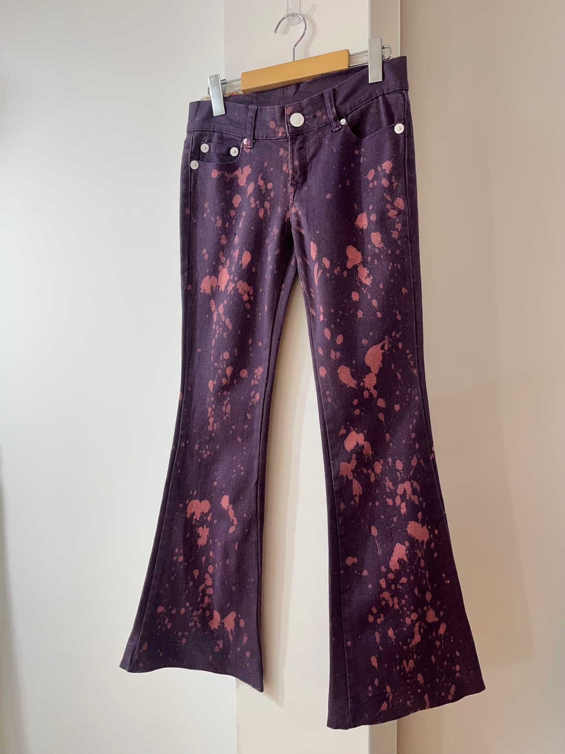 q.co.co tie-dye bellbottom pants 상품이미지1