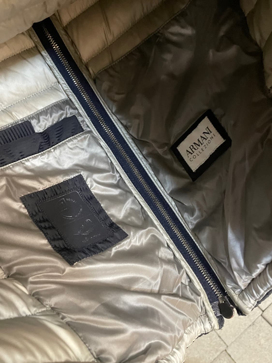 아르마니 경량 패딩 상품이미지6