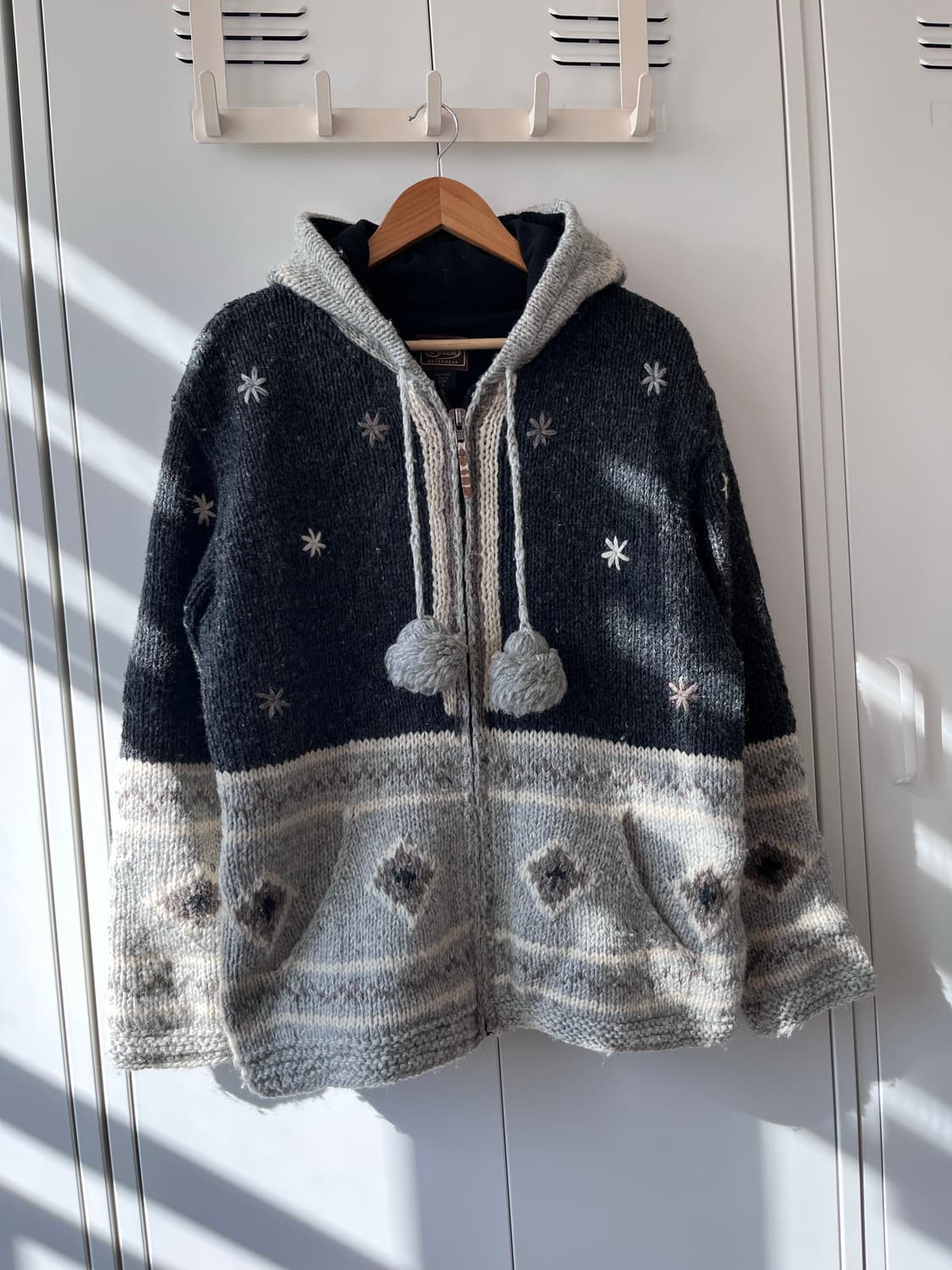 Kyber 눈꽃 헤비 울니트 코위찬 후드집업 상품이미지2