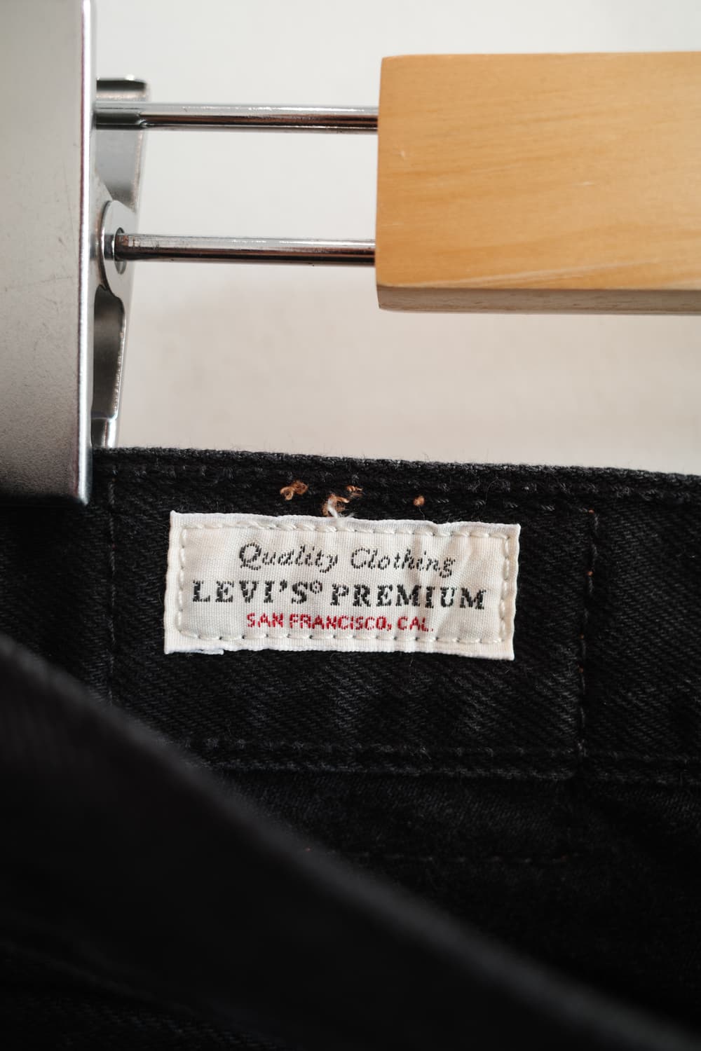 Levis 리바이스 하이웨이스트 블랙진 (28인치) 상품이미지4