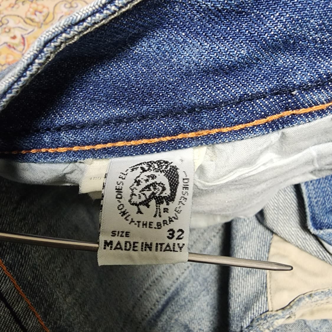 디젤 스트레이트핏 데님 팬츠 32 (00ECALA6001) 상품이미지5