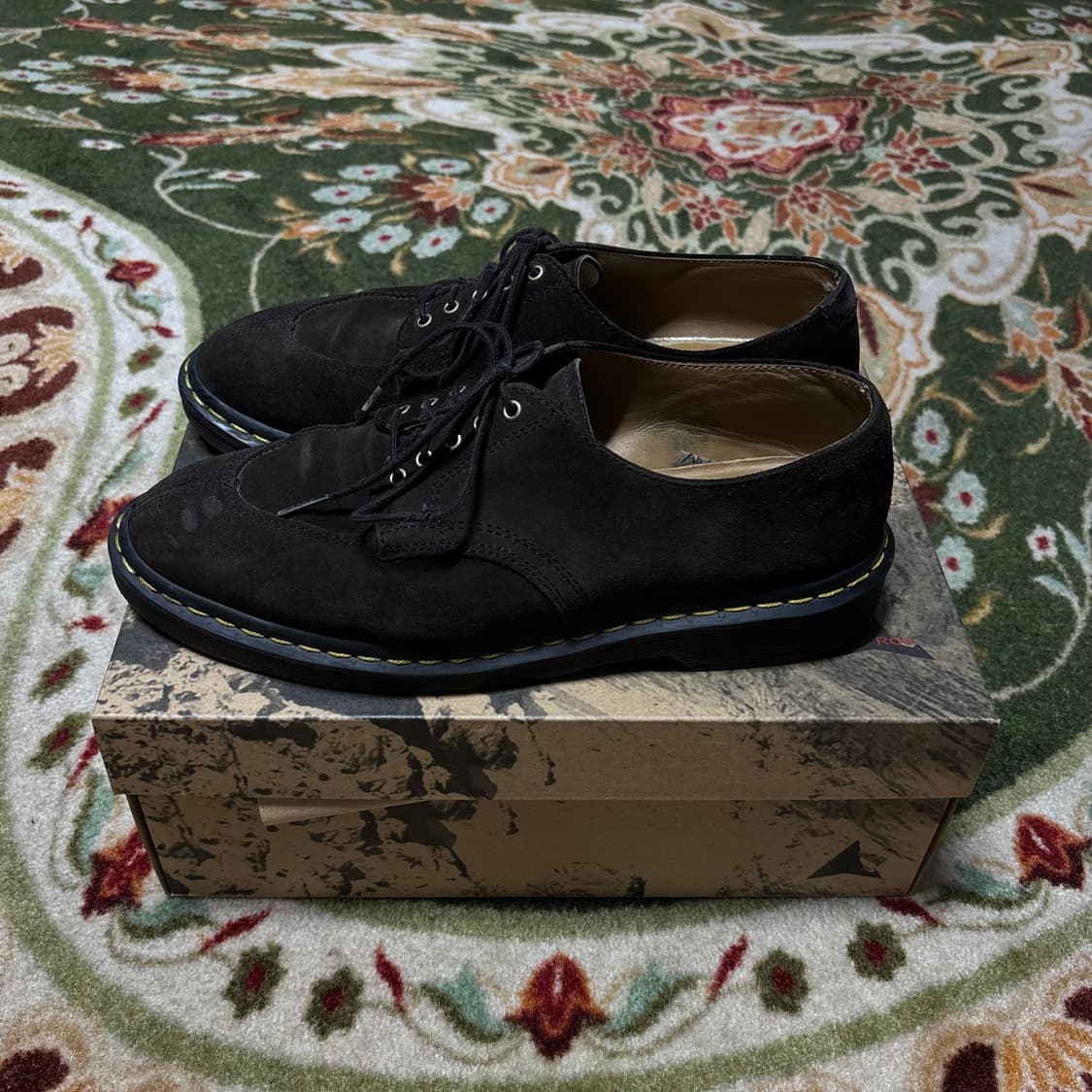 Dr. Martens 2046 Suede (43) 상품이미지2