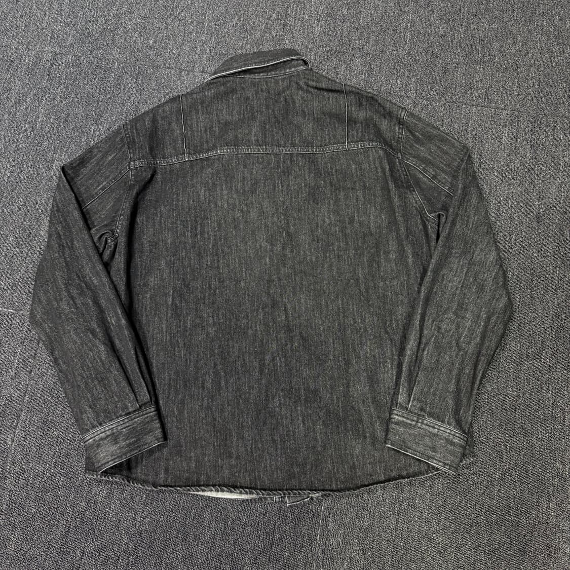 Coor 쿠어 25ss 워시드 데님 포켓 셔츠 상품이미지6