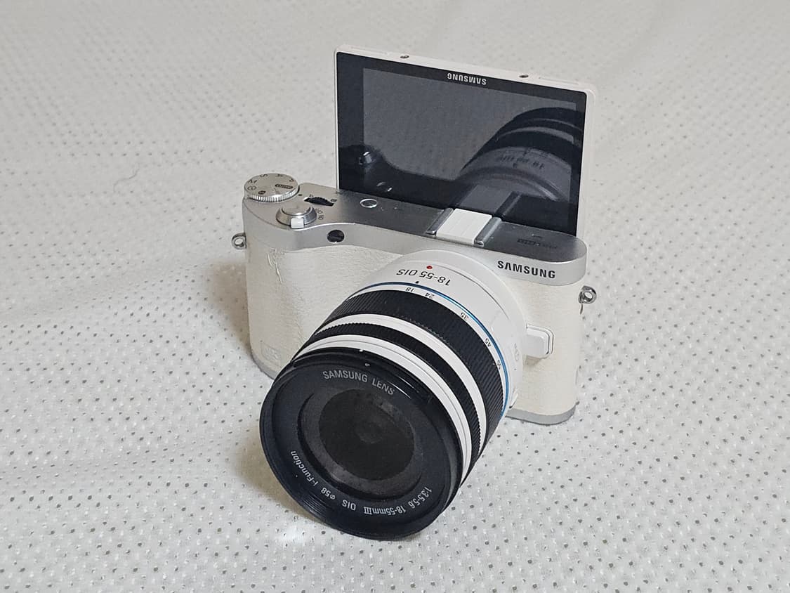 삼성 NX300M 미러리스 카메라 상품이미지1
