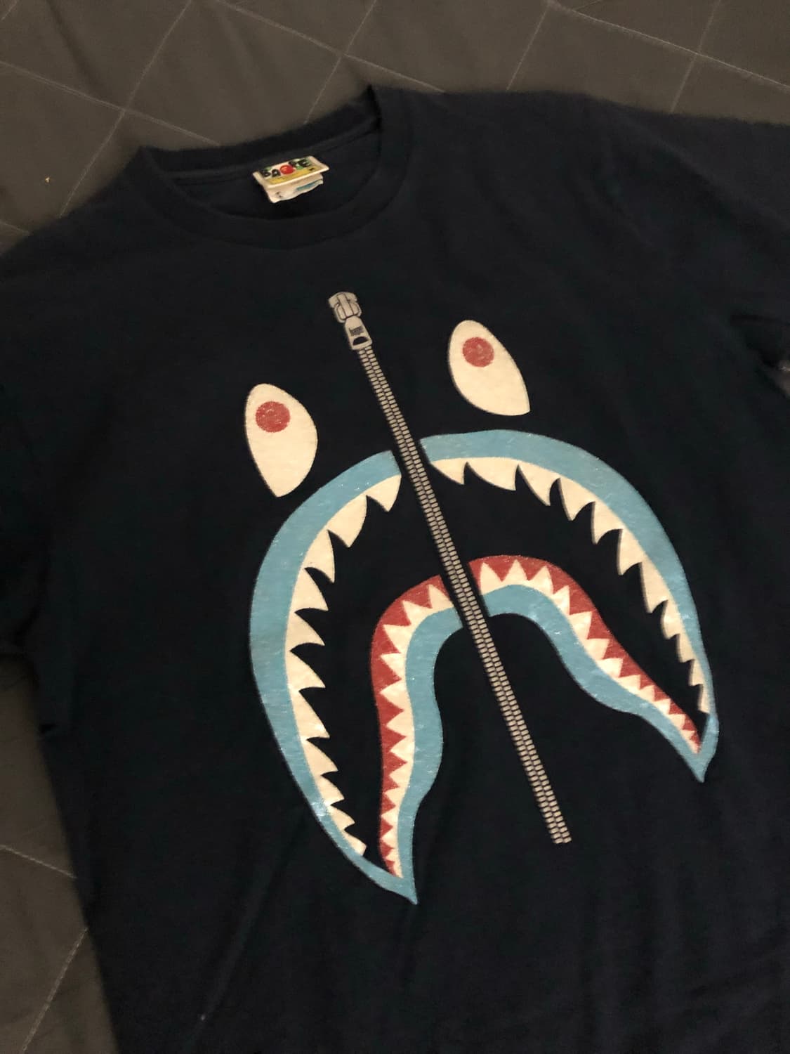 BAPE Glass Beads Shark Tee 상품이미지4