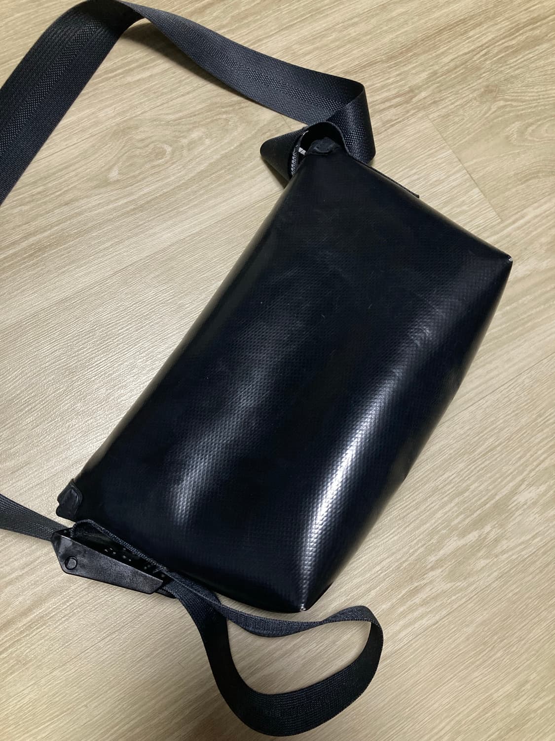 프라이탁 하파오 흰검 상품이미지6