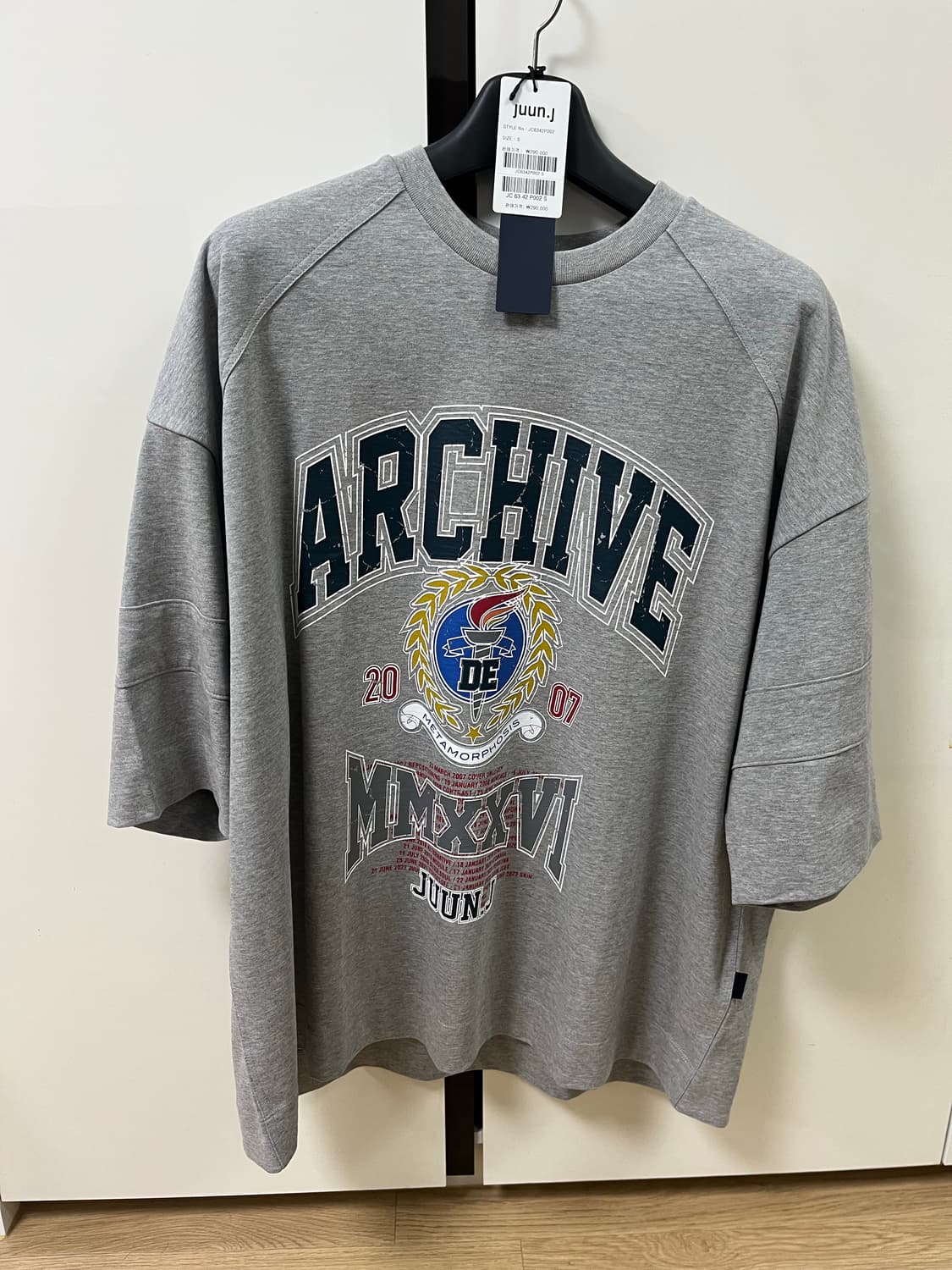 준지 풋벌 맥스핏 그레이 반팔티 S 상품이미지1