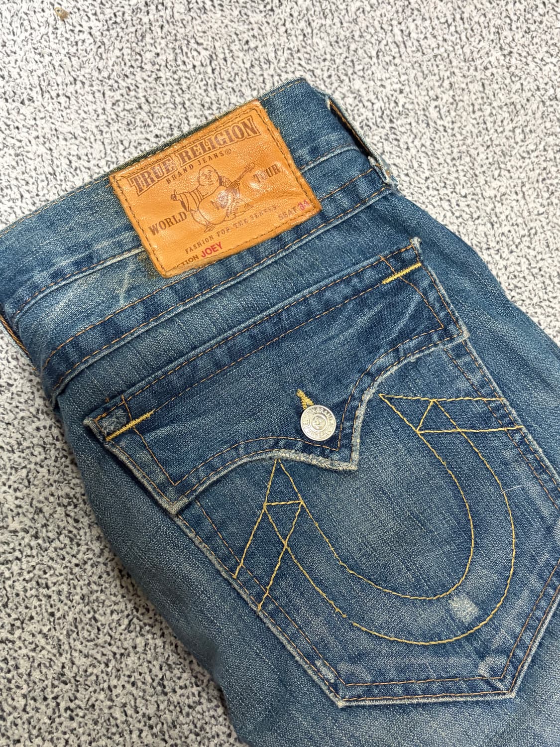 트루릴리전 조이(joey) 트위스티드 부츠컷 데님 진 상품이미지3