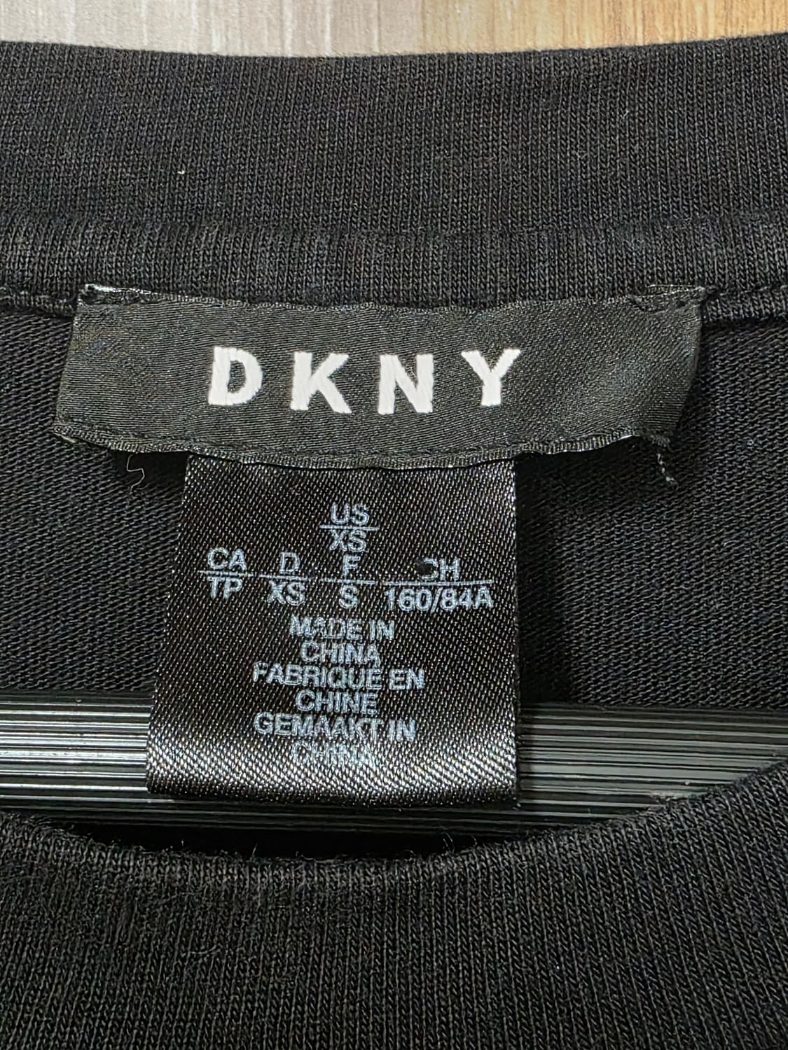 DKNY 세미오버핏 반팔 미디원피스 상품이미지3