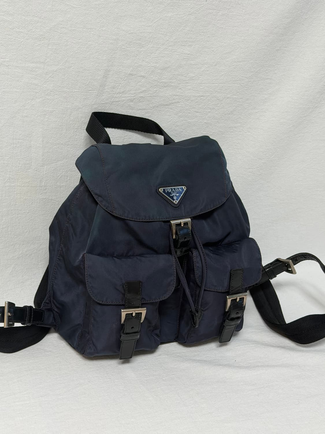정품 프라다 포코노 나일론 투포켓 백팩 네이비 스몰 상품이미지5