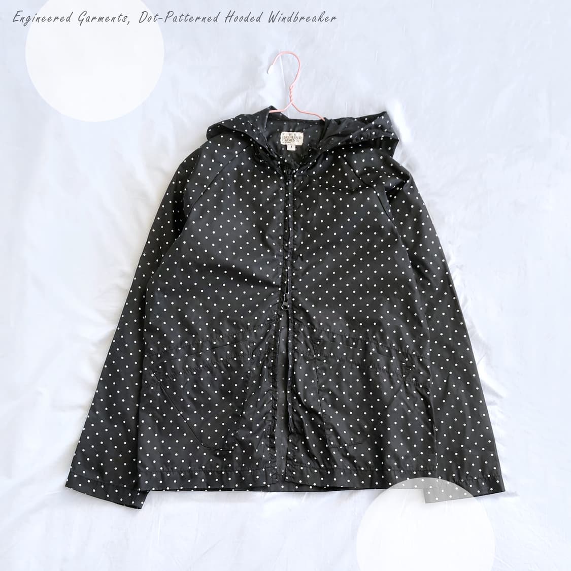 엔지니어드가먼츠 도트 후드 바람막이 ☆ 상품이미지1