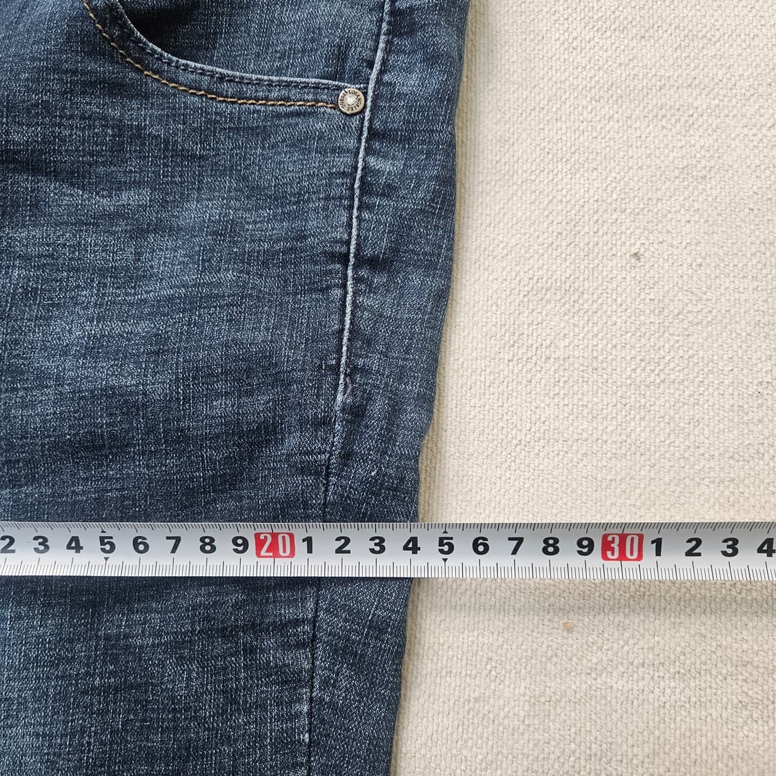 26 게스 여성 스키니핏 데님 팬츠 0406Y 상품이미지6