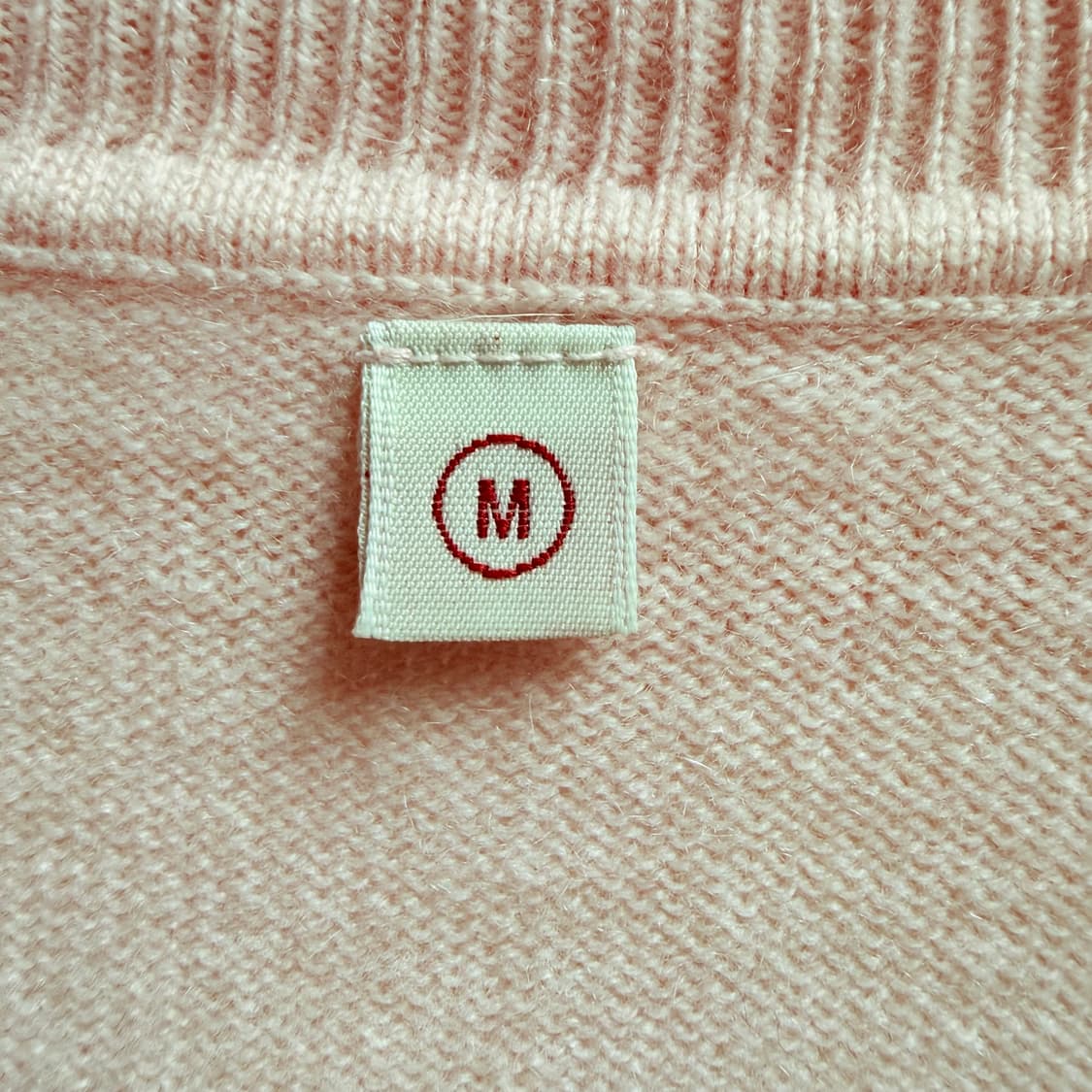 [캐시미어 100%] 유니클로 연핑크 터틀넥 목폴라 니트 M 상품이미지5