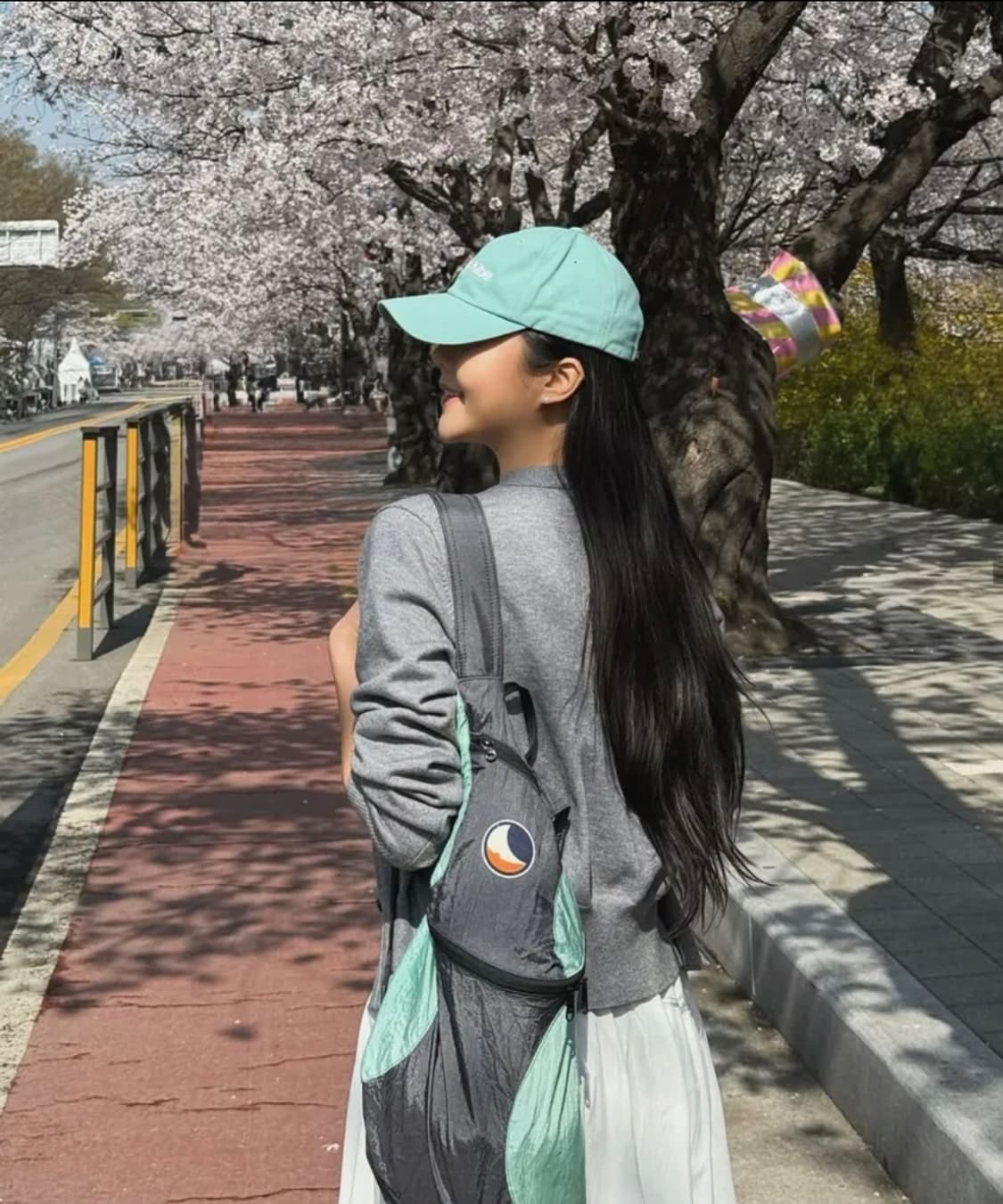 티켓투더문 미니백팩 15L (다크그레이/민트) 상품이미지3