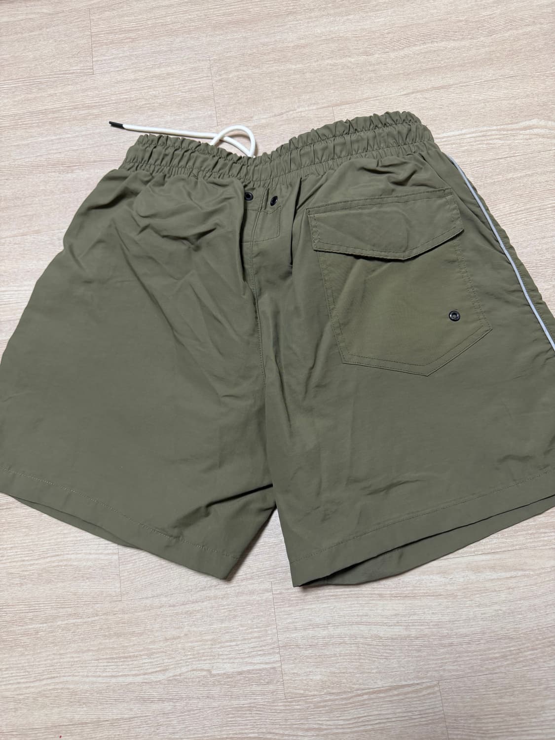 다니엘 페트릭 스트릿 무드 쇼츠 카키 s 사이즈 상품이미지2