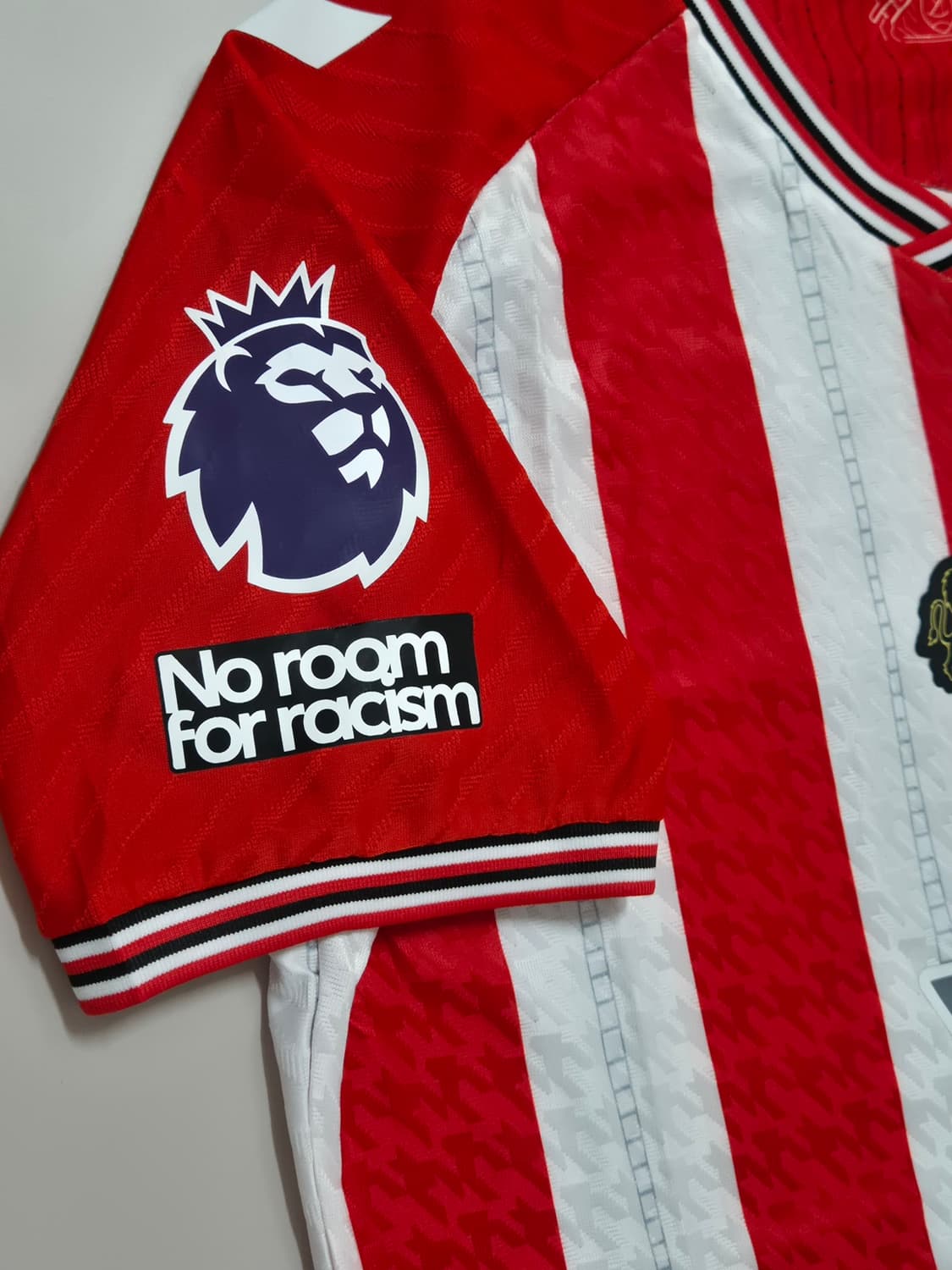 25-26시즌 선덜랜드 홈 자카 유니폼 L사이즈 상품이미지6