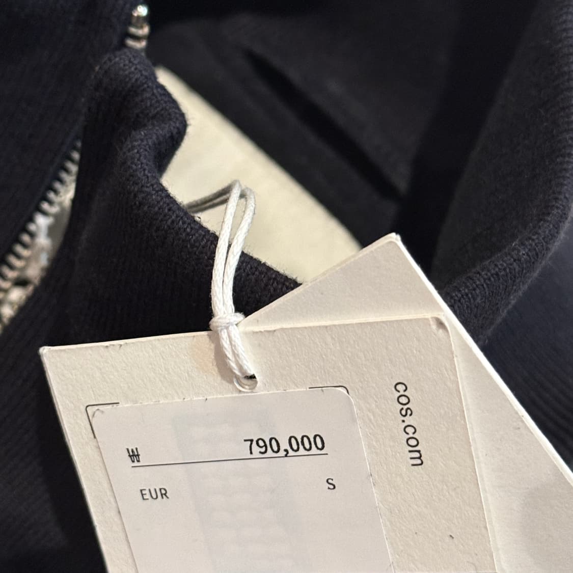 (내일까지만판매/새제품/-30만원할인) COS 스웨이드 플라이트 자켓 상품이미지2