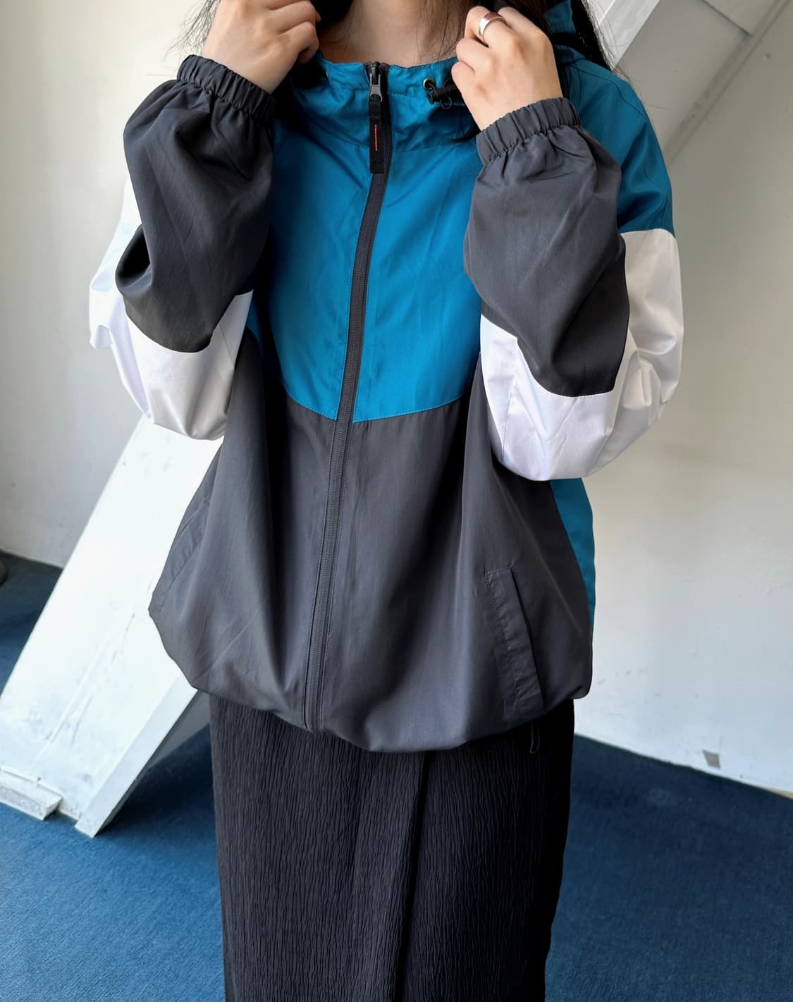 High count fabric panel wind parka 상품이미지8