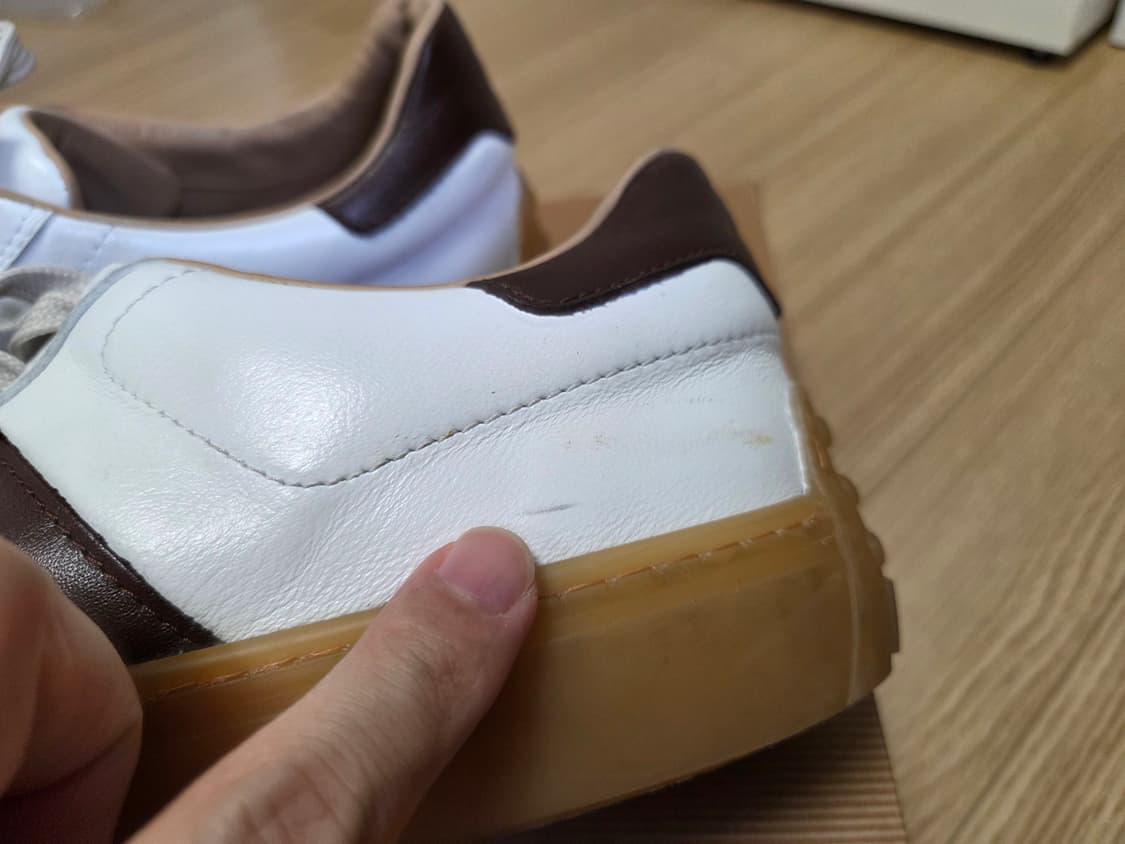 Tod’s 토즈 멀티 컬러 스웨이드 레더 스니커즈 상품이미지9