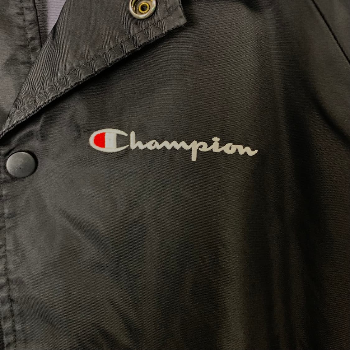 챔피온 빅로고 블랙 나일론 코치자켓 상품이미지5