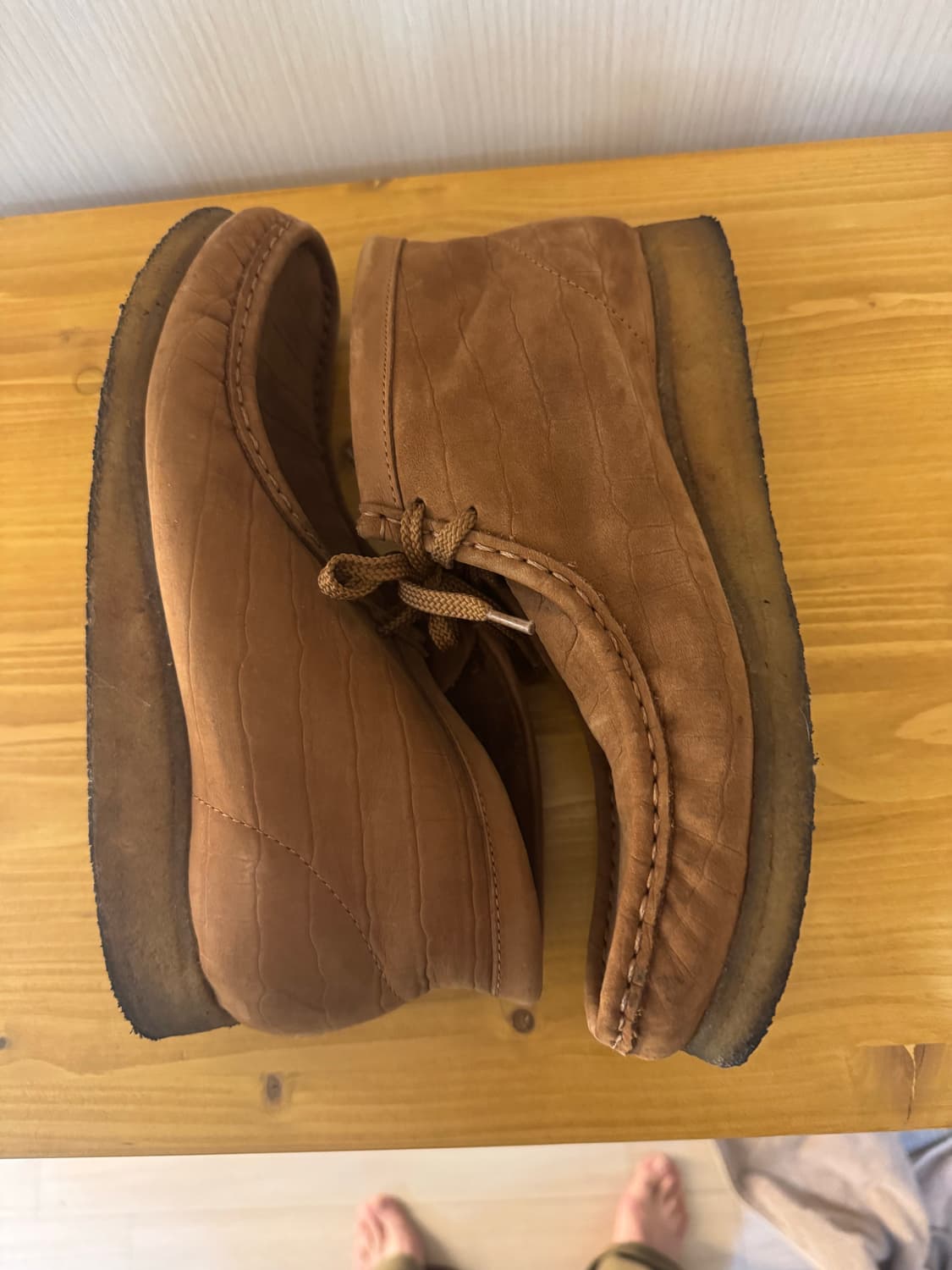 Supreme x clarks wallabee crocodile 슈프림  상품이미지4