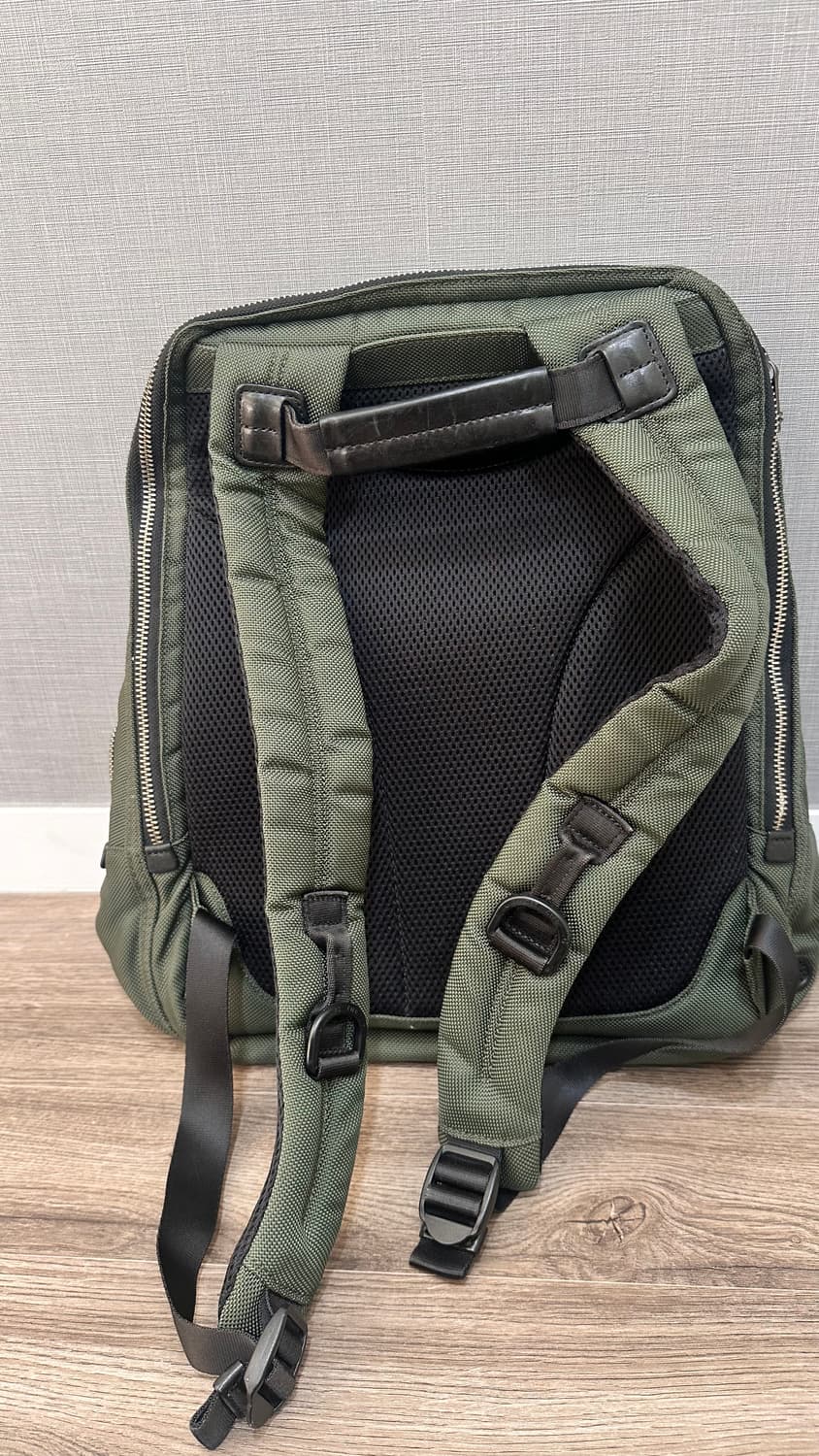 투미 백팩 올리브 상품이미지5
