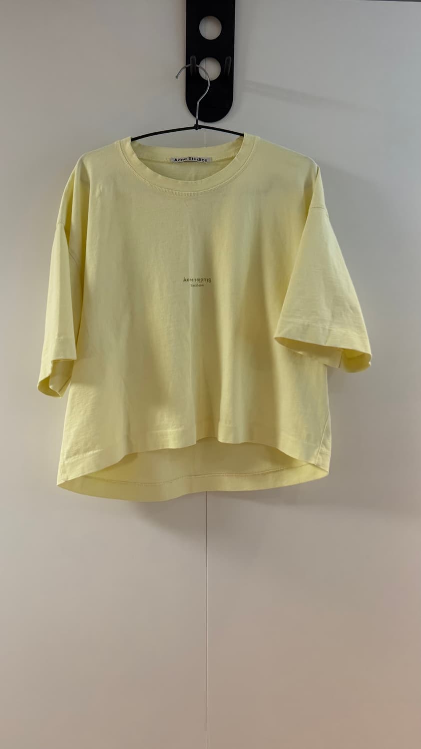 Acne Studios 아크네스튜디오 레몬컬러 반팔티셔츠 상품이미지1