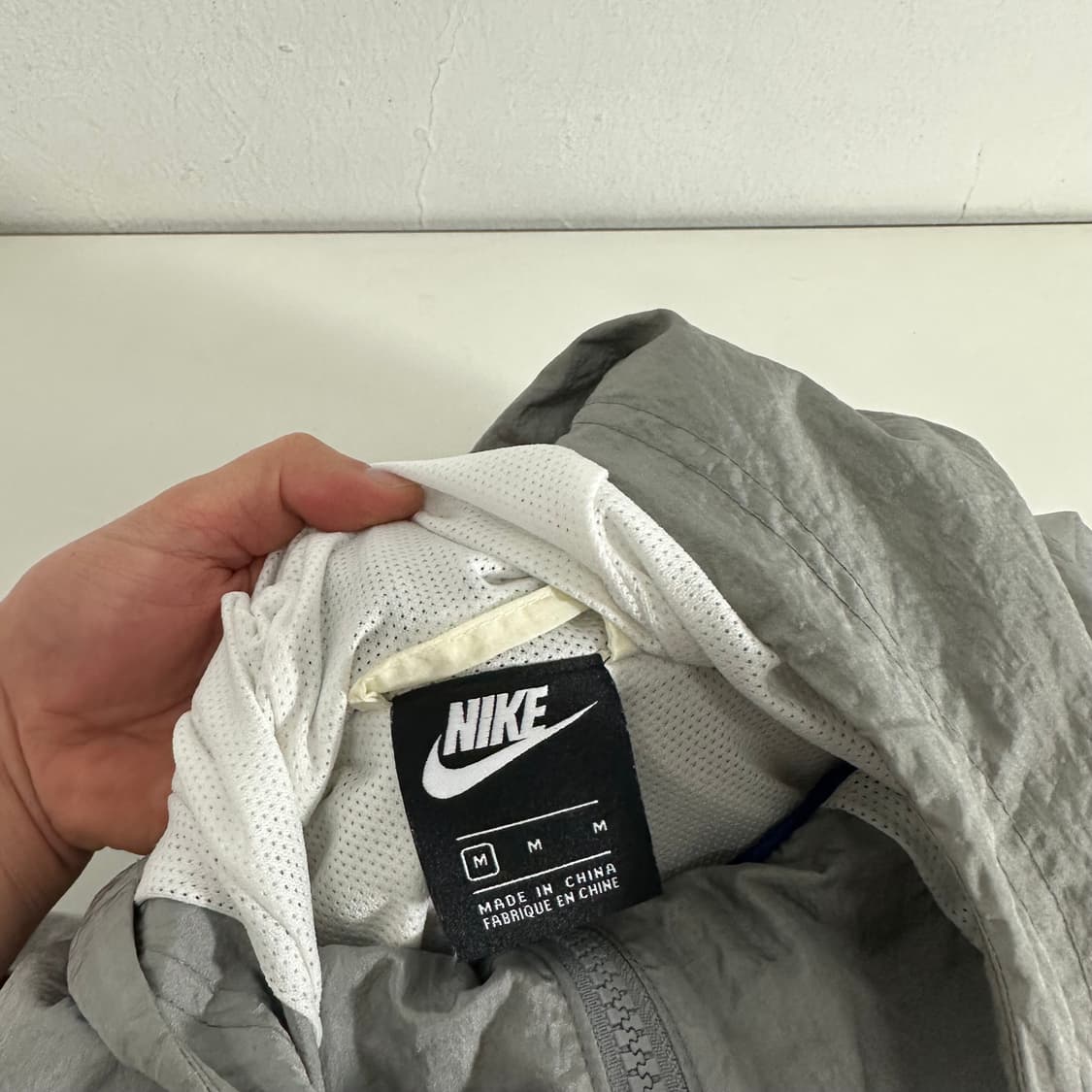 M 나이키 그레이 더블스우시 우븐자켓 상품이미지4