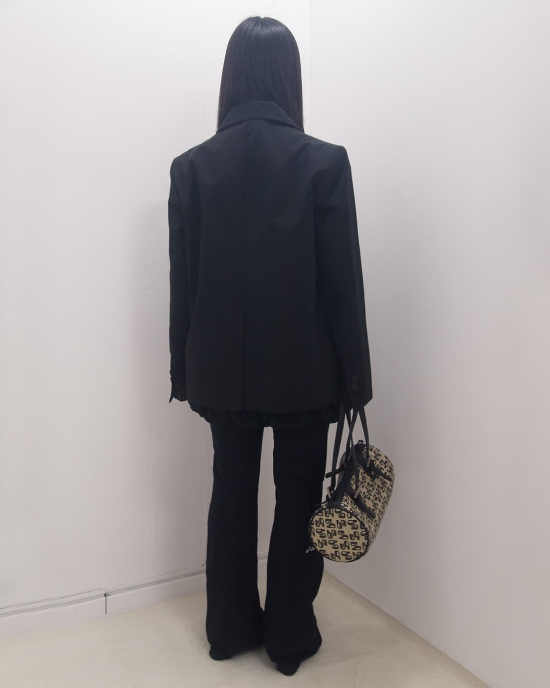 B point pattern beige barrel bag 상품이미지10