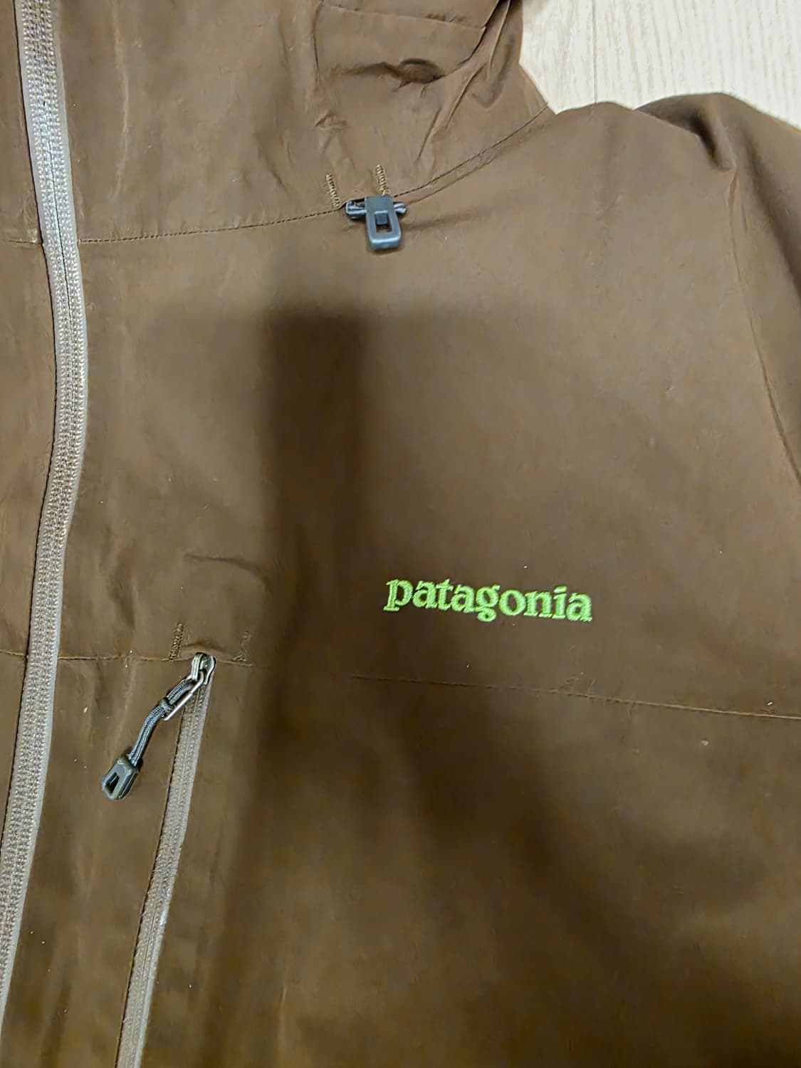 파타고니아 고어텍스 패딩 브라운 XL(프리모 다운자켓) 상품이미지8