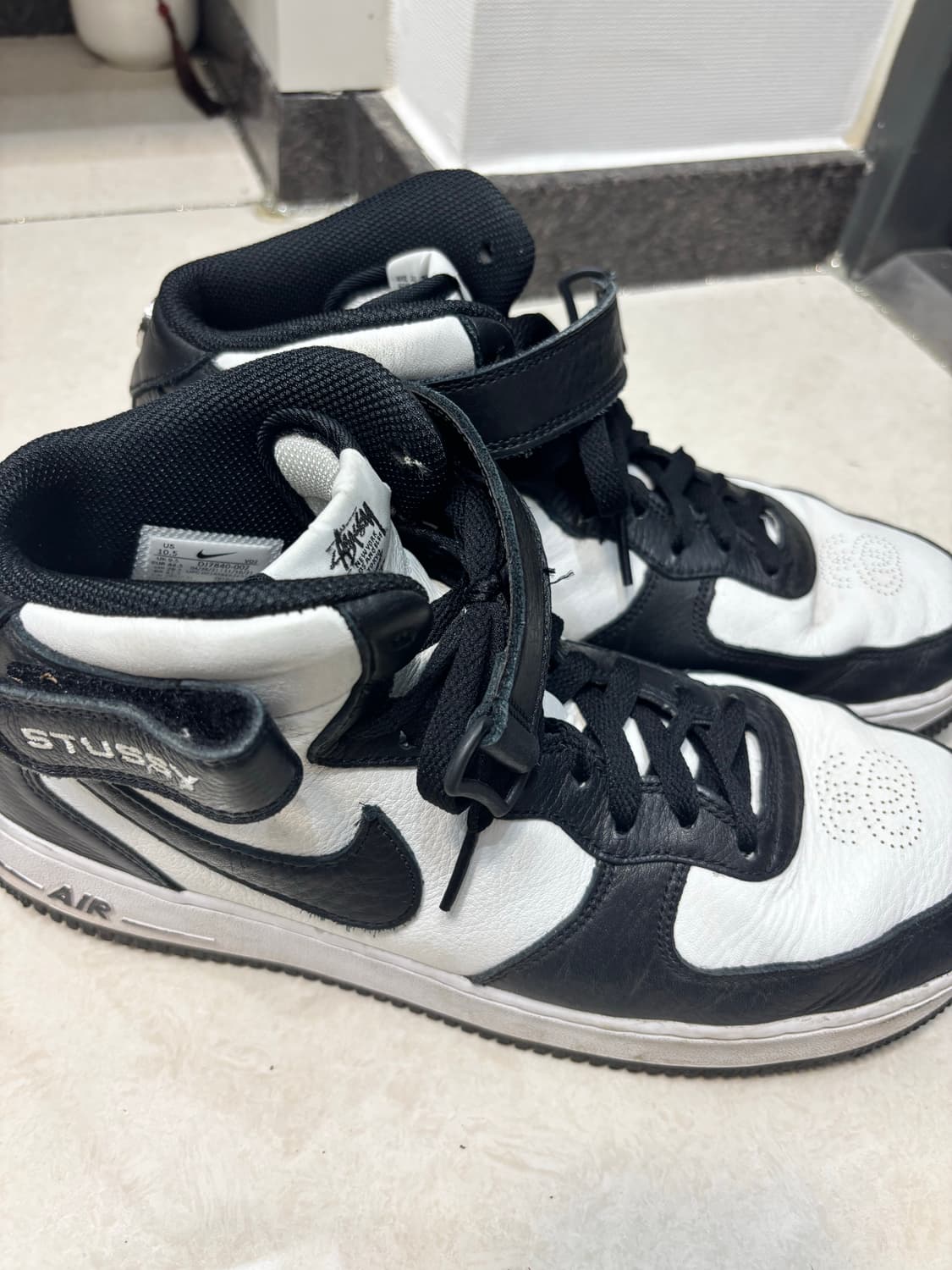 나이키 스투시 에어포스 미드 285 상품이미지1