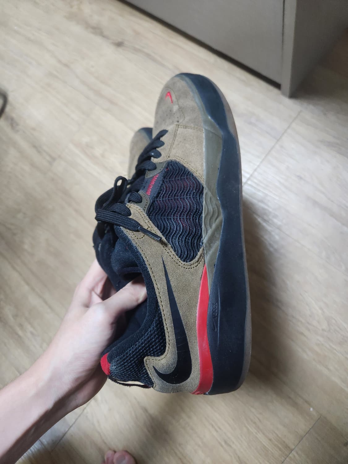 나이키 SB 이셔드 웨어 라이트 올리브 상품이미지4