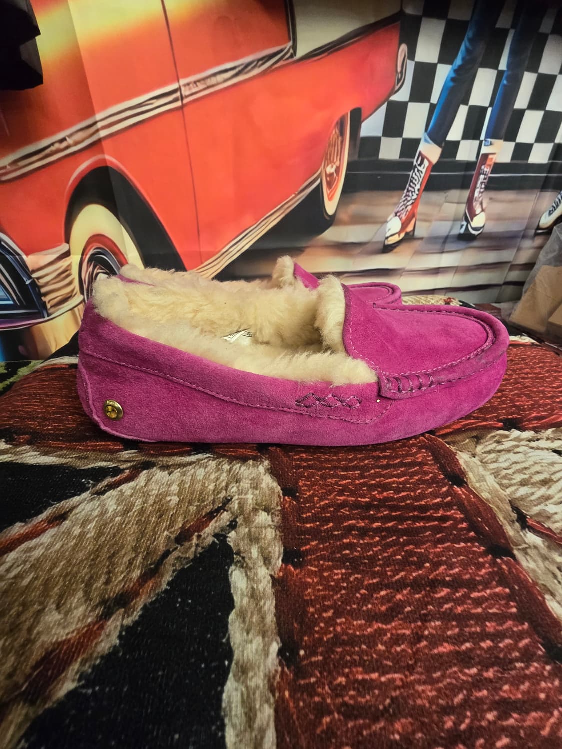 핑크 스웨이드 퍼 트리밍이 특징인 어그(UGG)  상품이미지6