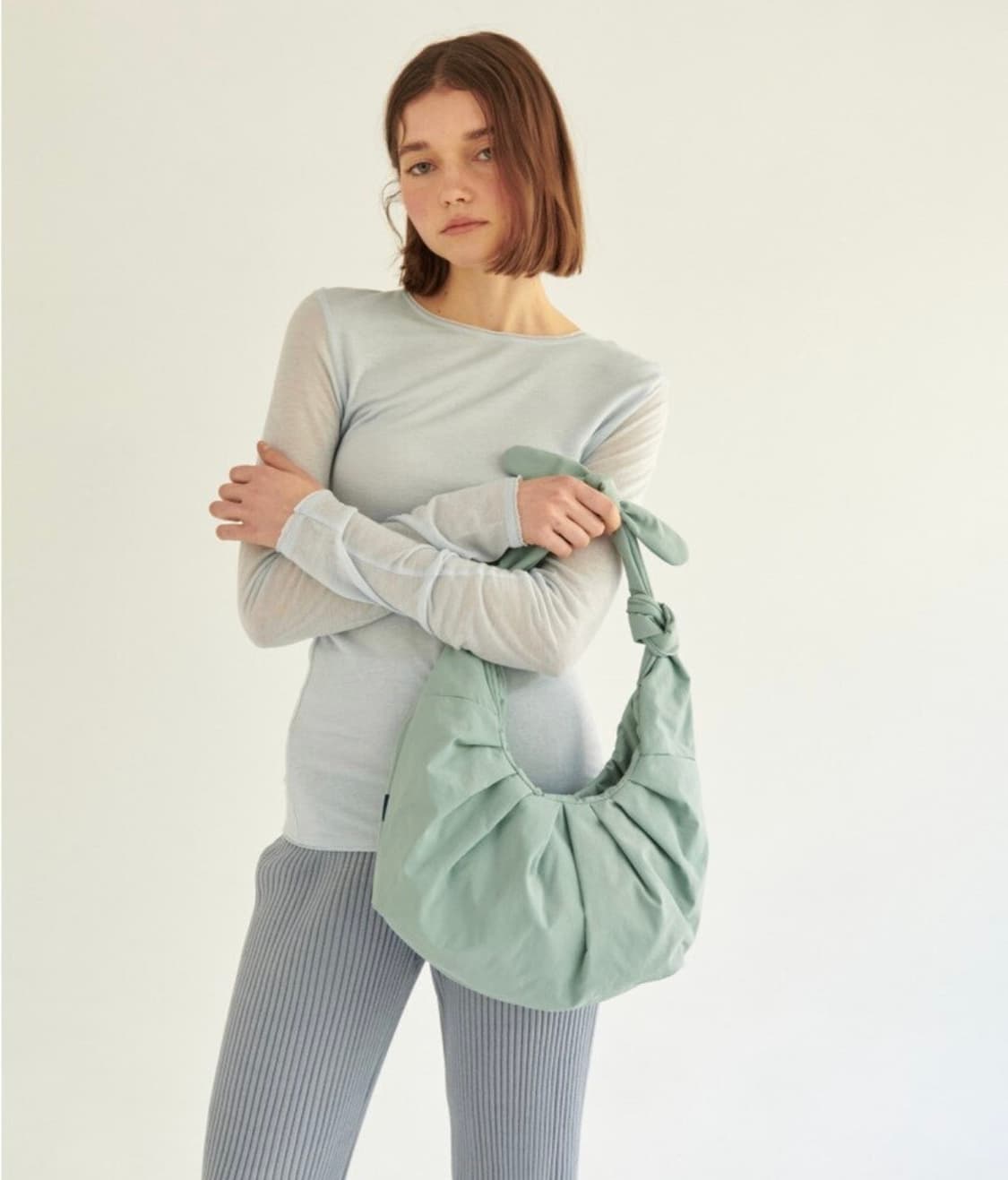 [새상품] acoc 아코크 크루아상 미디엄 숄더백 mint 여성가방 상품이미지1