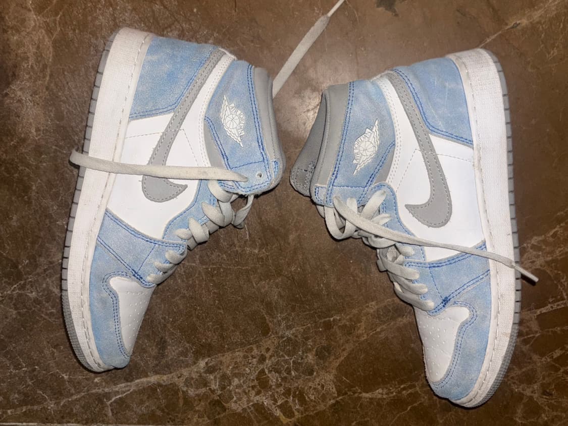 나이키 조던 1 하이 하이퍼로얄 Jordan retro high 상품이미지1