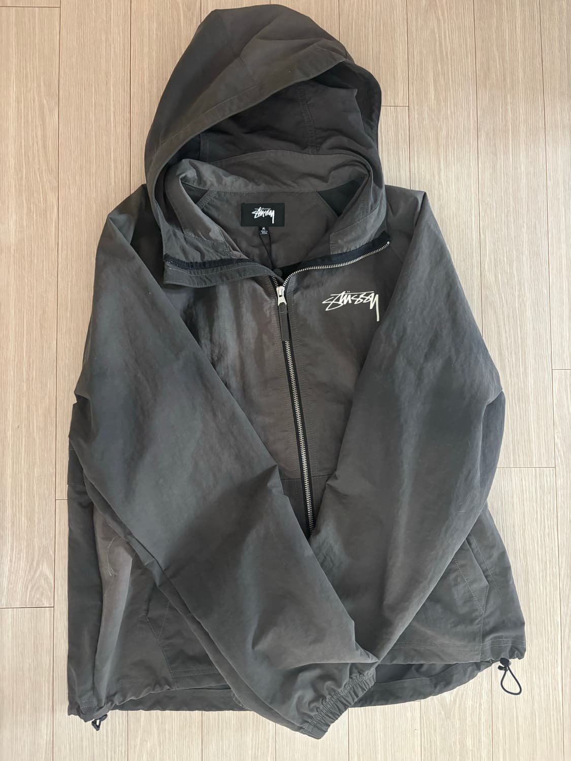 스투시 웨이브 다이 비치 쉘 자켓 블랙 상품이미지1